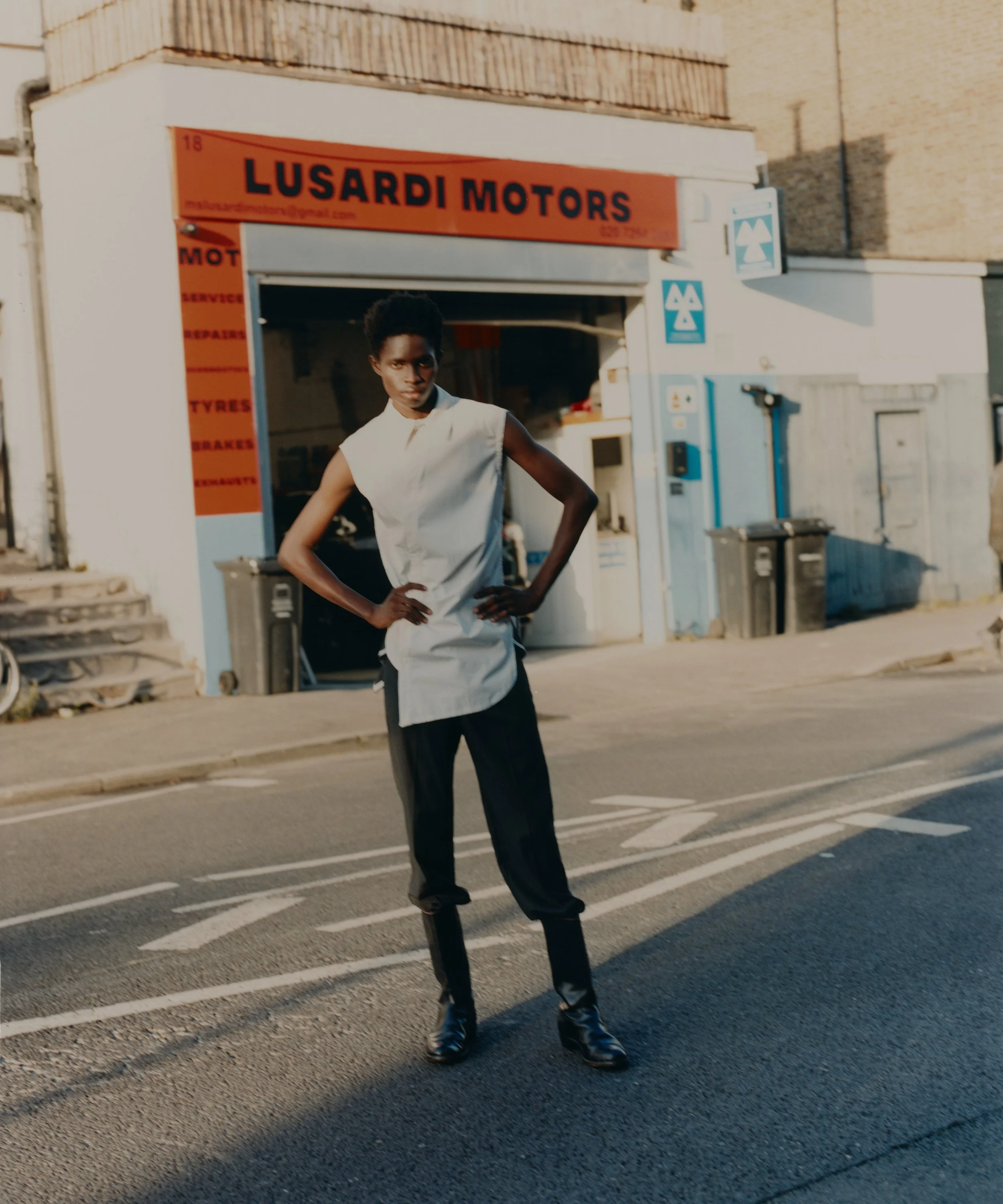 Robert Binda Photography, fashion photographer
high end photography
luxury brand photography
editorial fashion photographer
commercial fashion photography
portrait photographer
fine art fashion imagery
creative direction
fine jewellery photographer