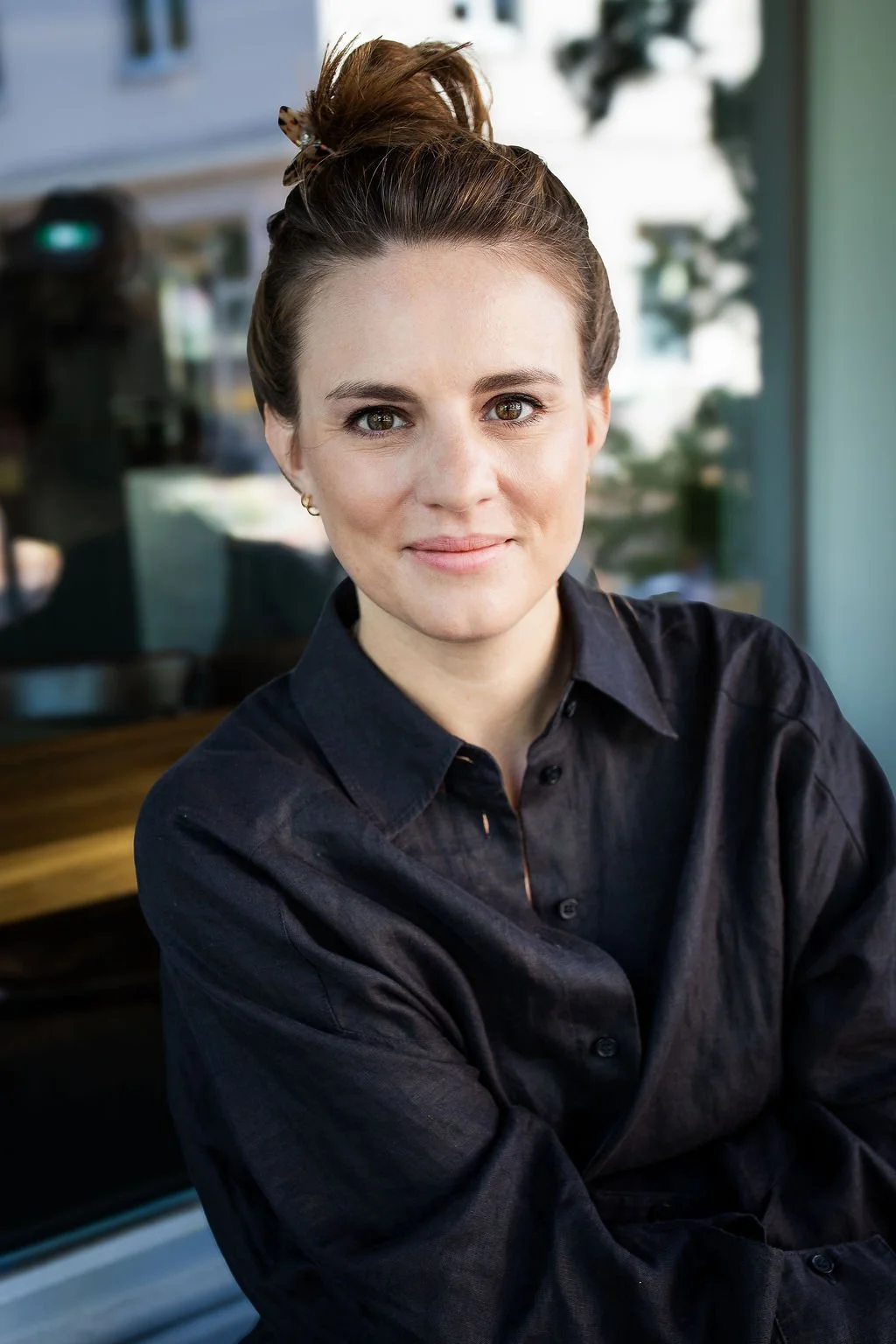 Jana Tasche Portrait frontal - Life und Mindfuck Coach