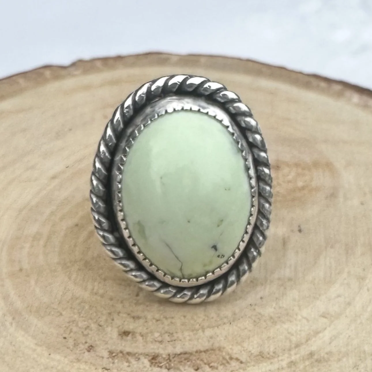 Lemon Chrysoprase, Size 6.5