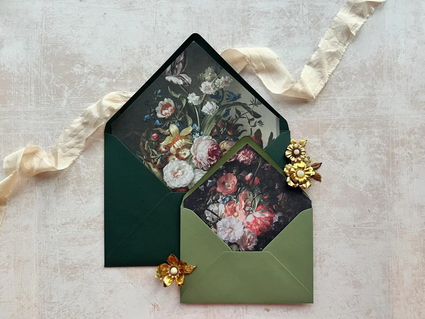 Mail can feel like art, from the invitation to the thank you note! These custom envelope liners were inspired by Dutch artist Rachel Ruysch to bring some moody floral drama to this suite 🥀

#weddinginvitations #moodywedding #moodyaesthetic #scottish