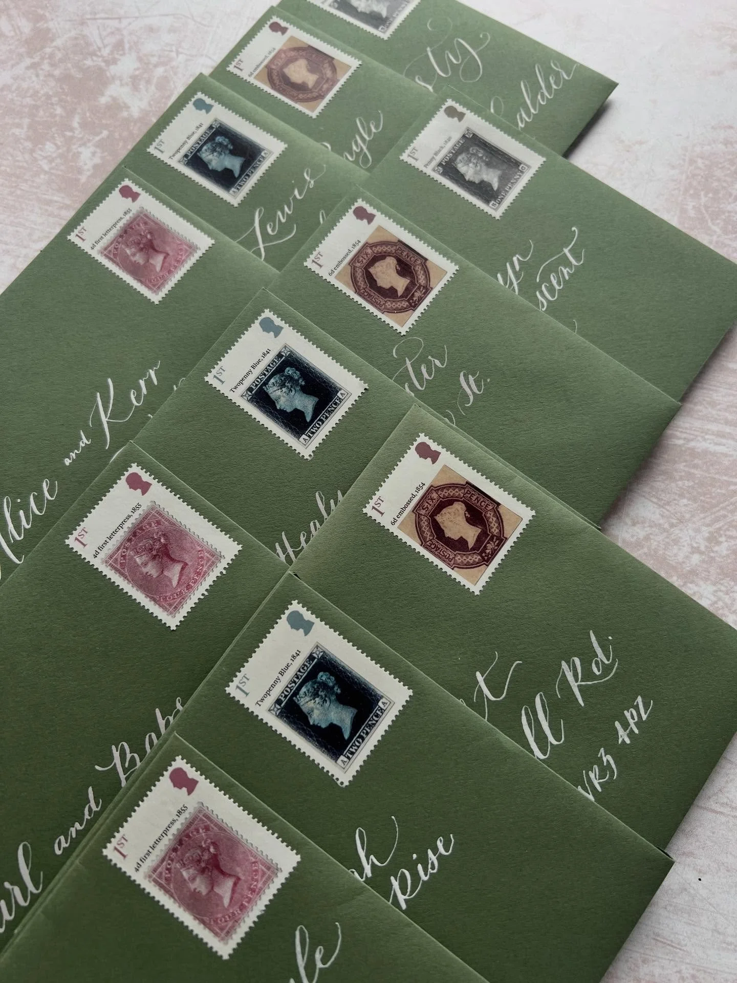 The gorgeous old Queen Victoria stamps made new - the perfect cherry on top for these wedding thanks yous! 

#scotlandwedding #thankyounotes #vintagestamps #scotlandstationery #calligraphy