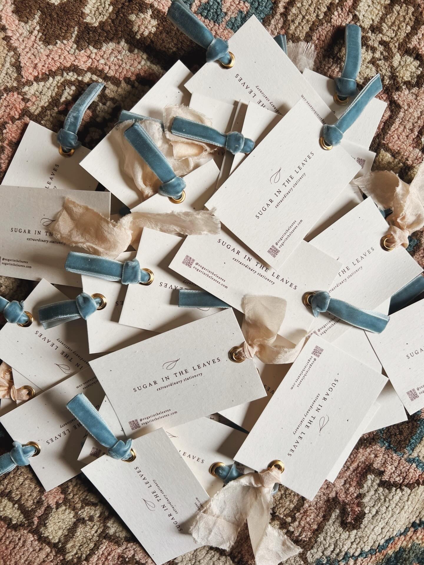 Busy prepping for the @scottishweddingunconvention this Sunday 🎀 Glasgow couples, who&rsquo;s going??

##scottishweddingunconvention #scottishweddibg #weddingstationery #weddinginspo