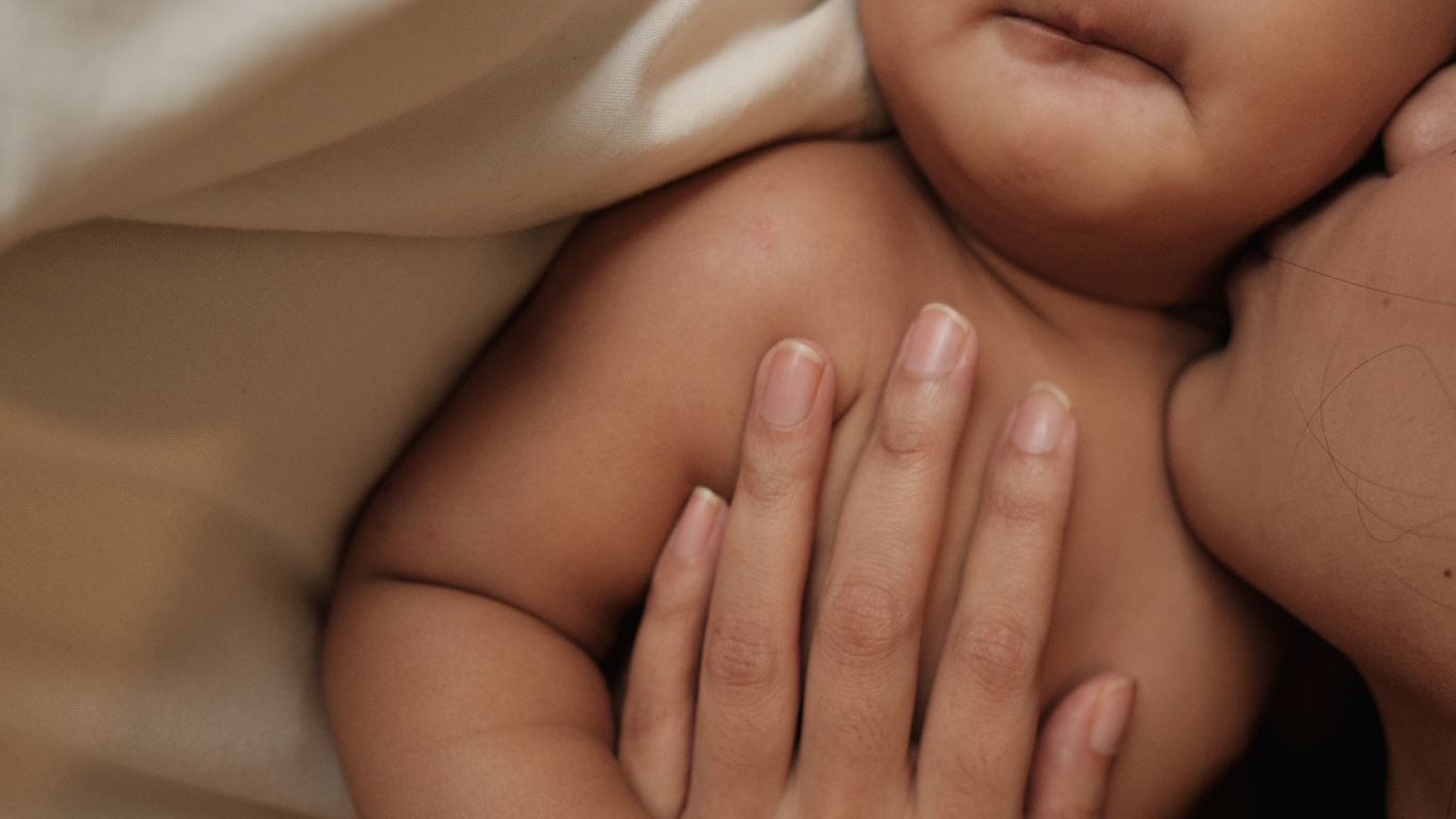 Comment préparer son post-partum pendant la grossesse : le guide pratique