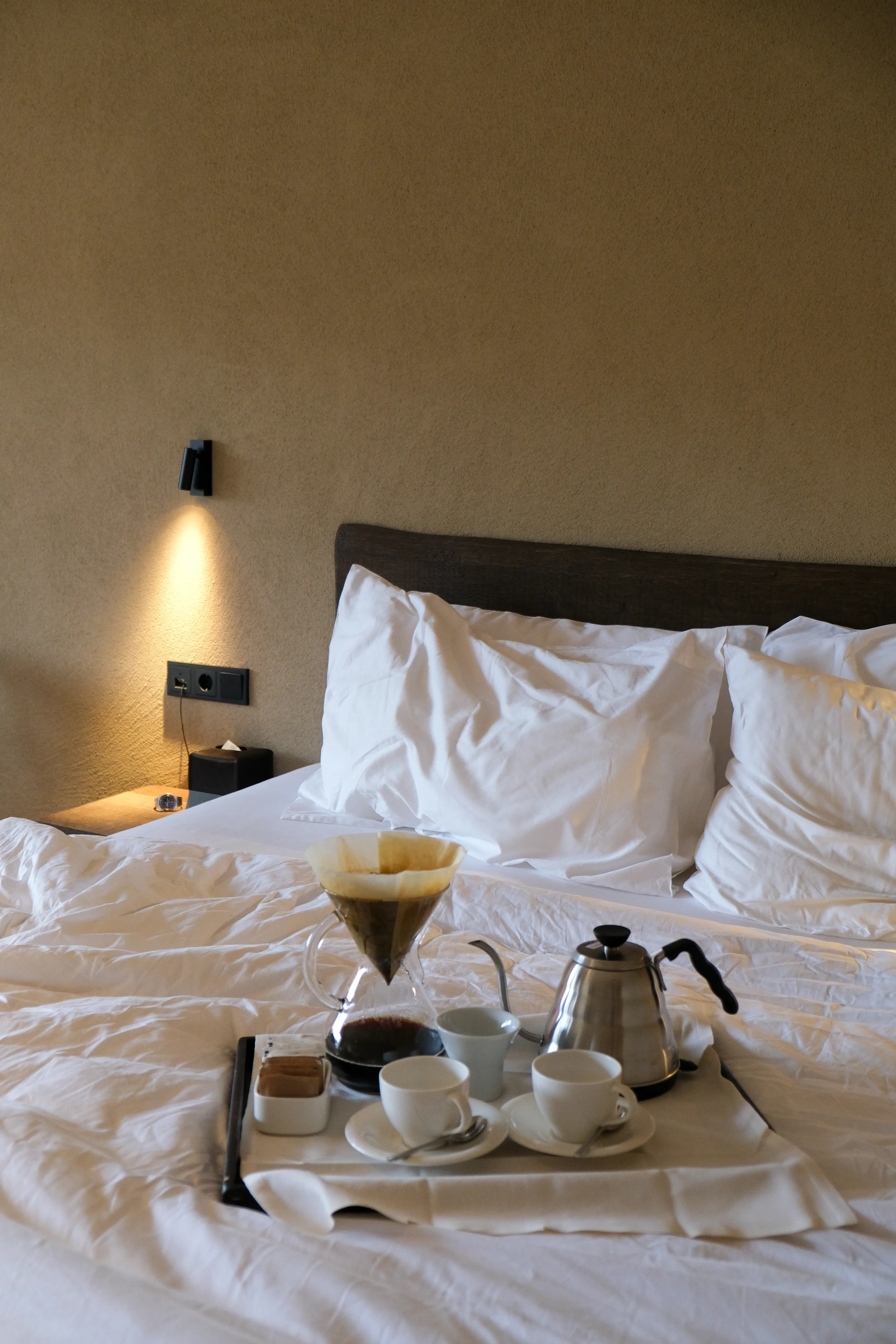 Hotel Saltus - Room coffee.webp