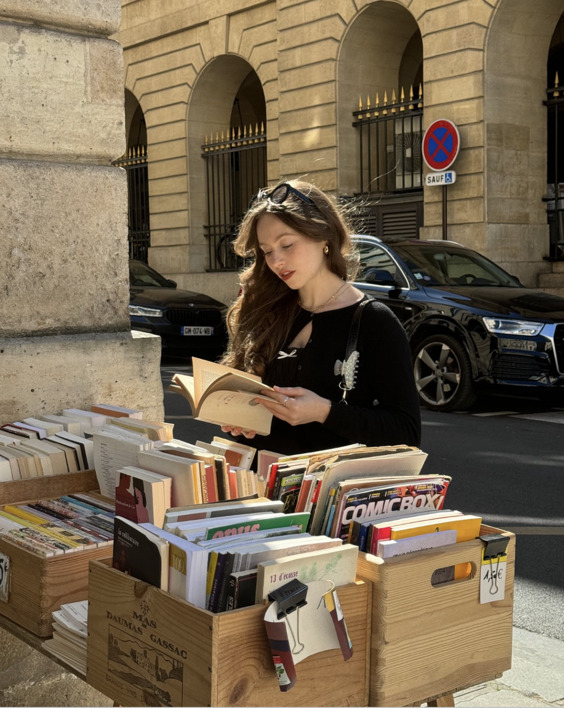 7 Things Chic French Women Don’t Wear 