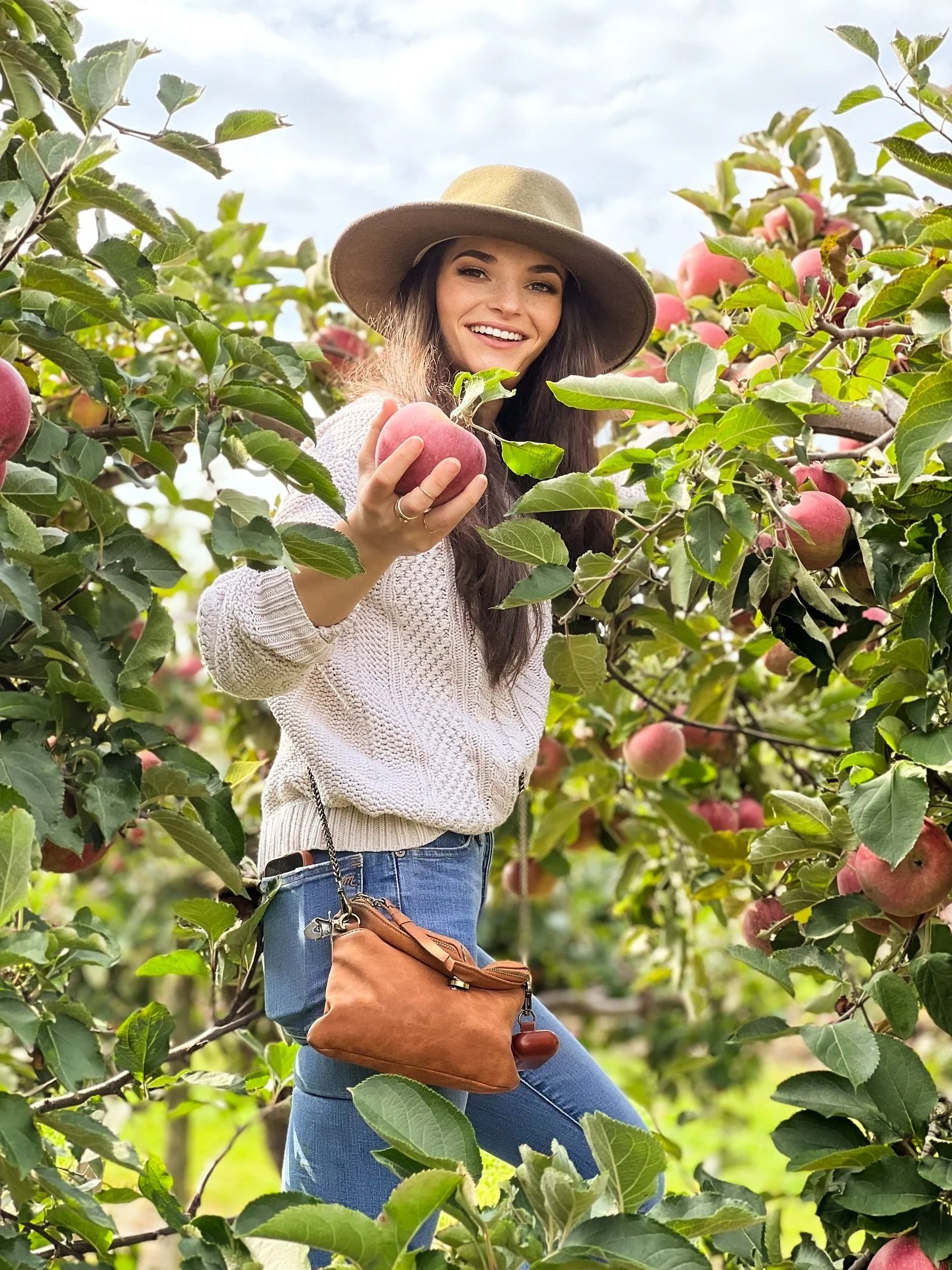 An apple a day 🍁🍂🍎