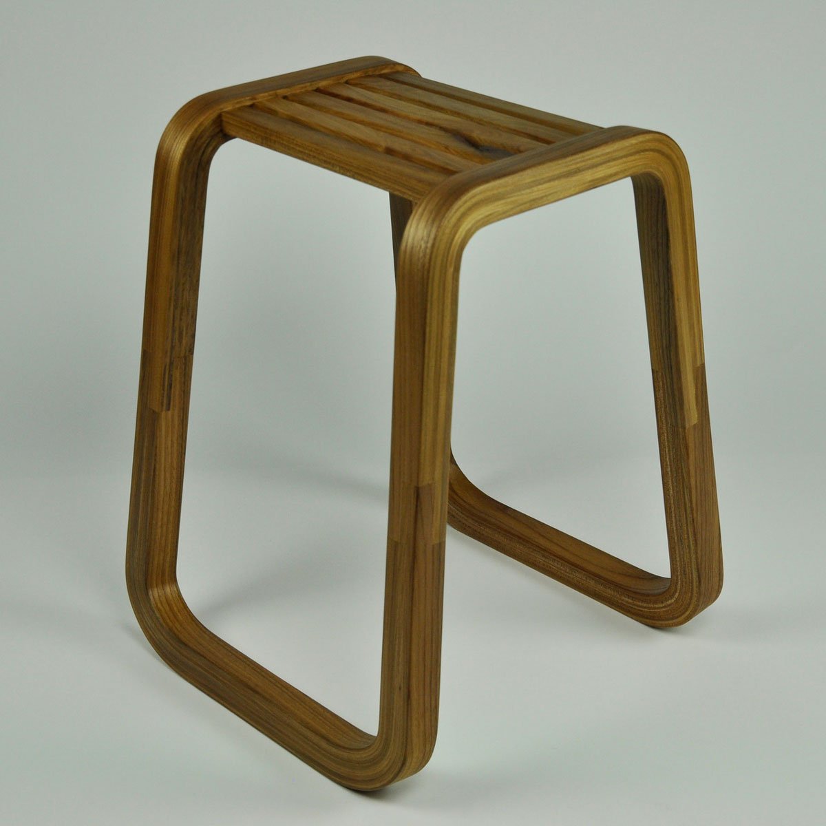 An Diallait — The Saddle Stool