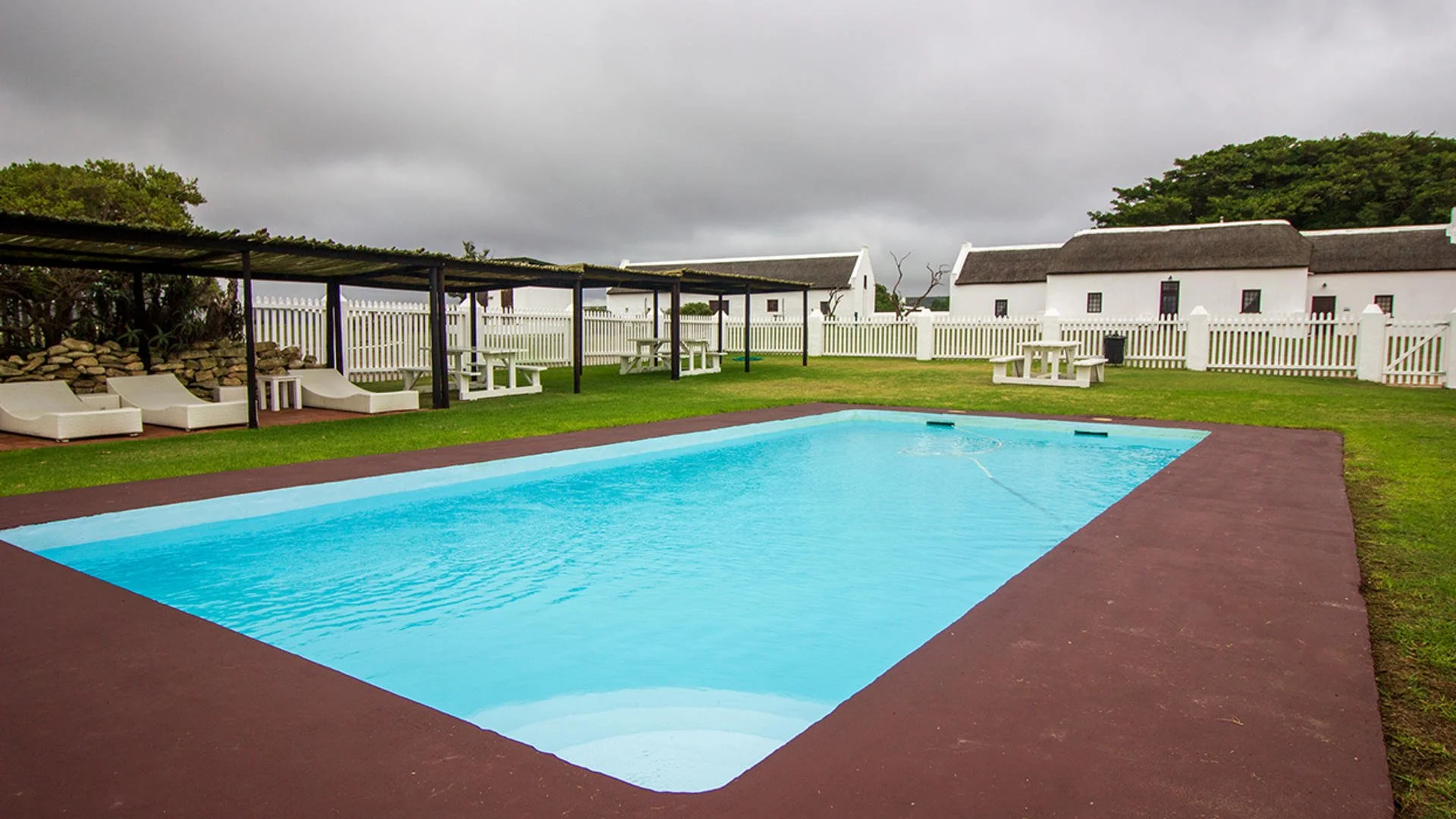 DeHoop-Lodge-E.jpg
