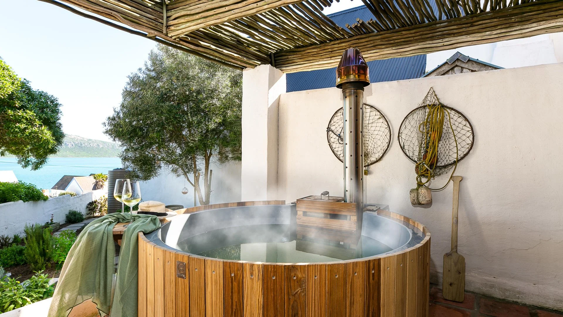 FHH-HotTub-Cottage.jpg