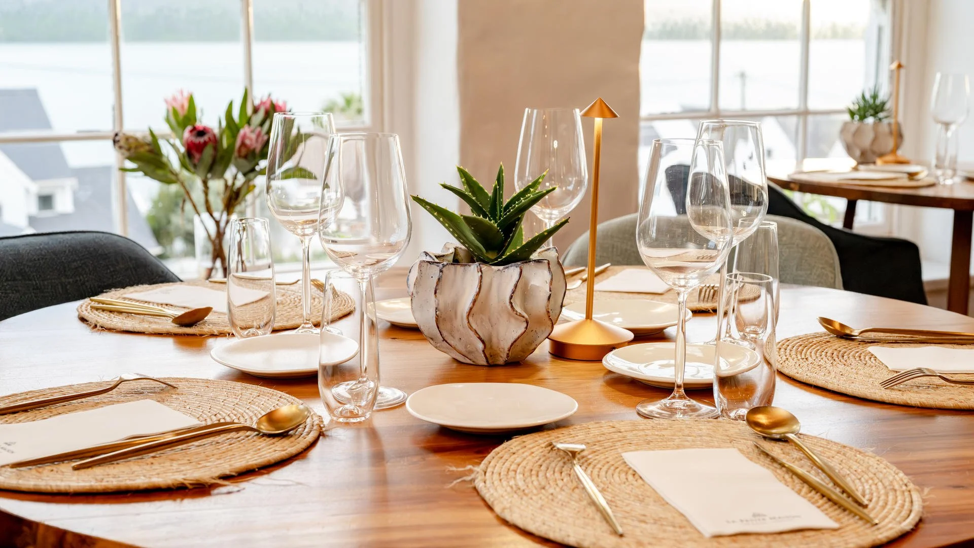 FHH-Restaurant-01.jpg