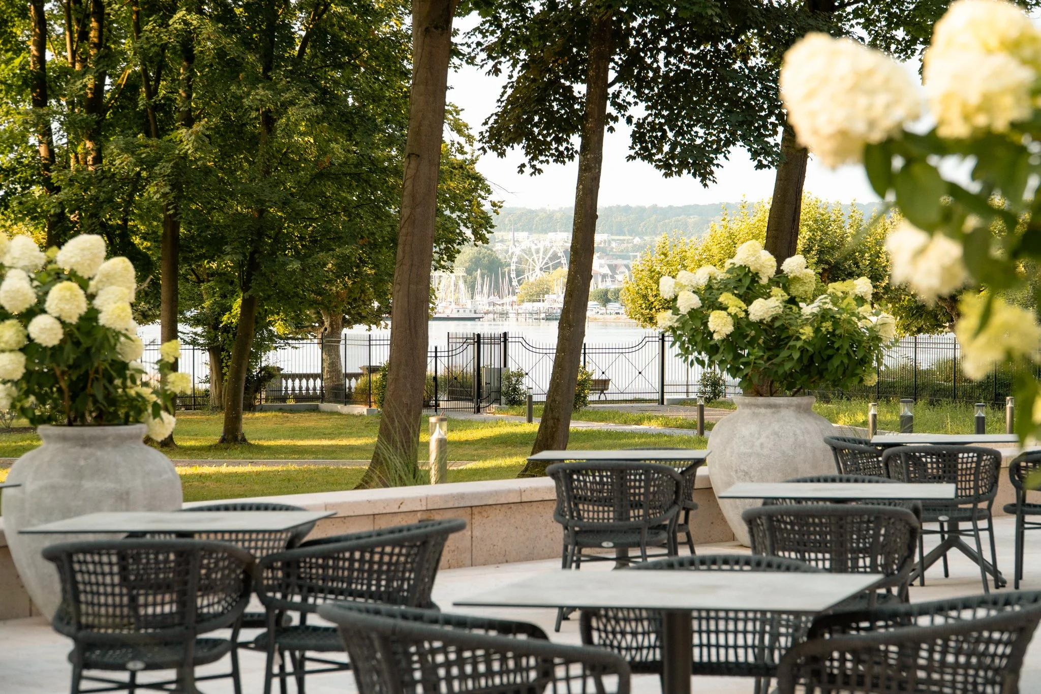 Restaurant terrace with lake view Buff-Medical-Resort-Lake Constance.jpg