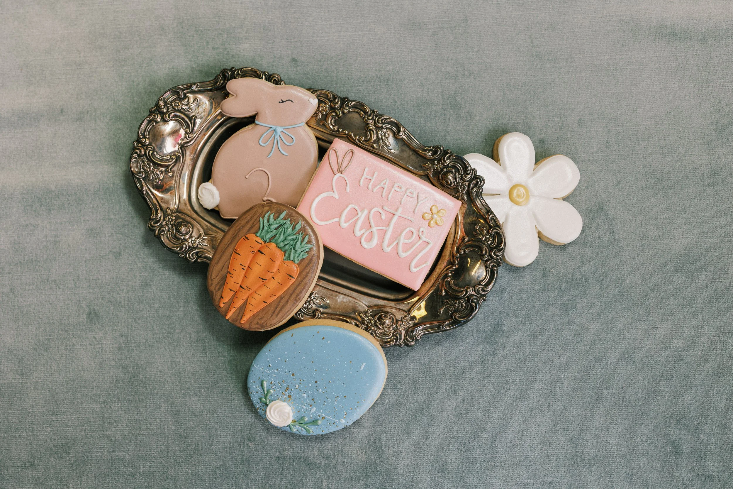 ECBG Chicago Cake Studio Easter Bake Sale Cookies 1.jpg