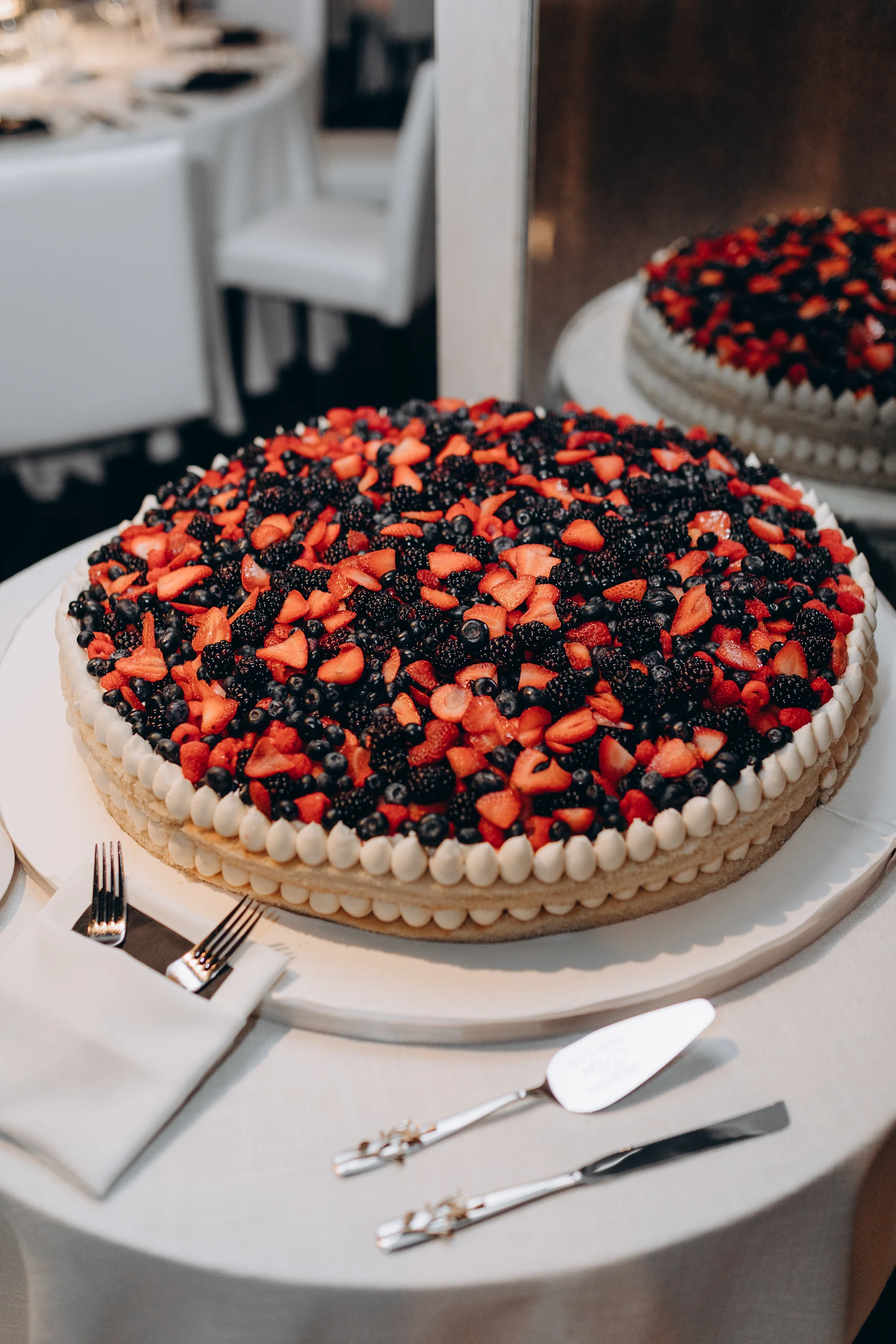 ECBG+Cake+Studio+Custom+Cakes+Chicago+Wedding+Gallery+Highlight 22.png