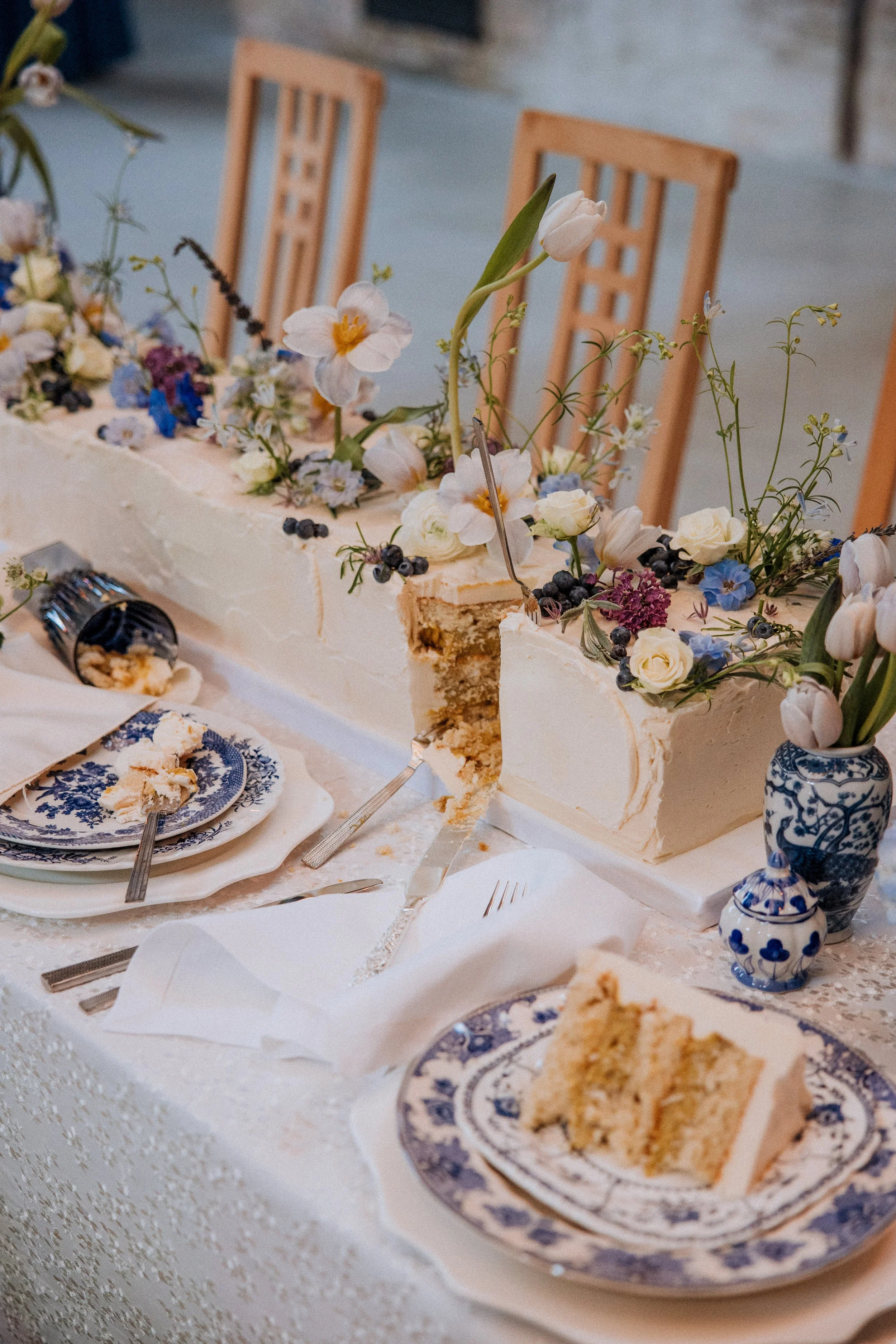 ECBG+Cake+Studio+Custom+Cakes+Chicago+Wedding+Gallery+Highlight 20.jpg