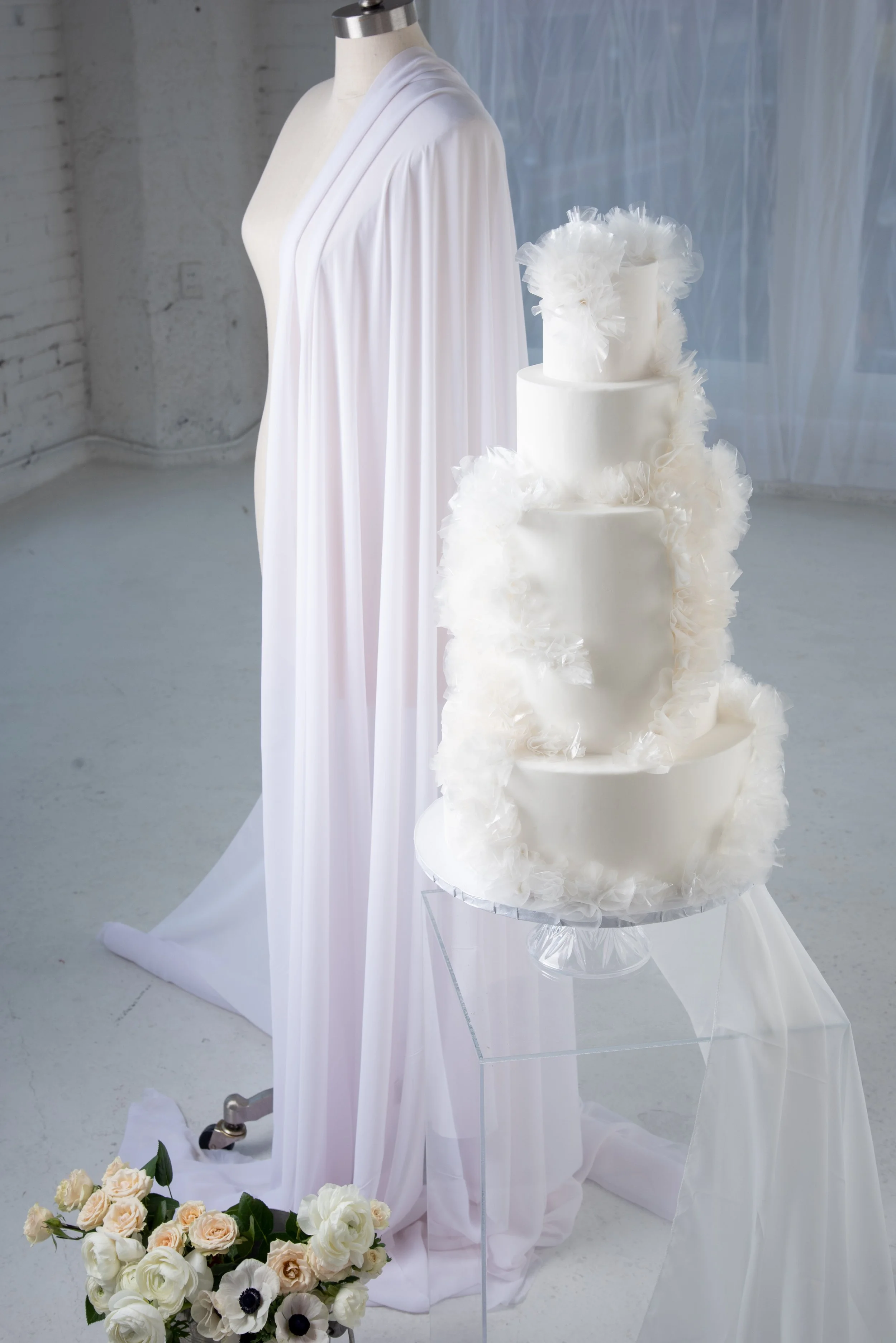 ECBG Cake Studio Custom Chicago Bakery Cakes Wedding Cakes Portfolio 243.jpg