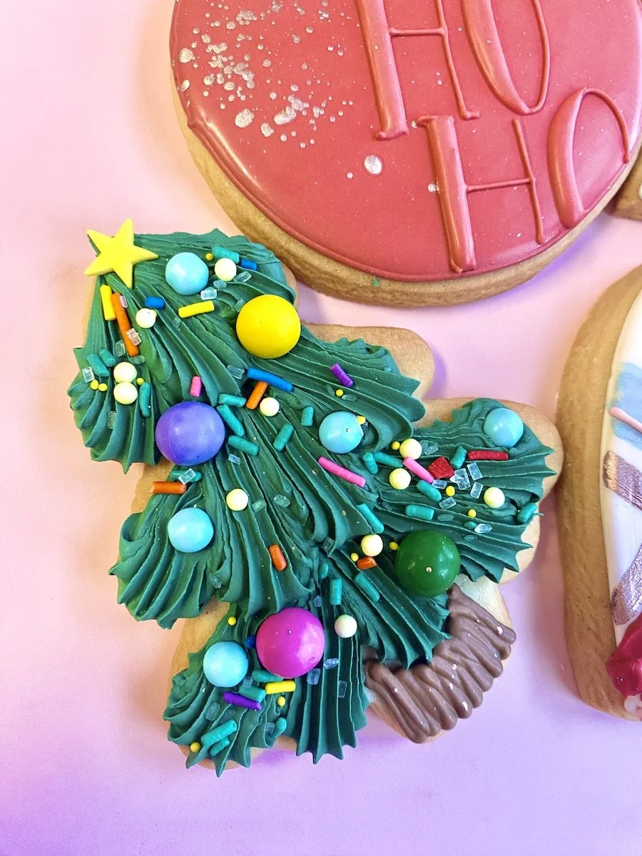 The Best Holiday Sprinkles &amp; Sugars for Christmas Baking