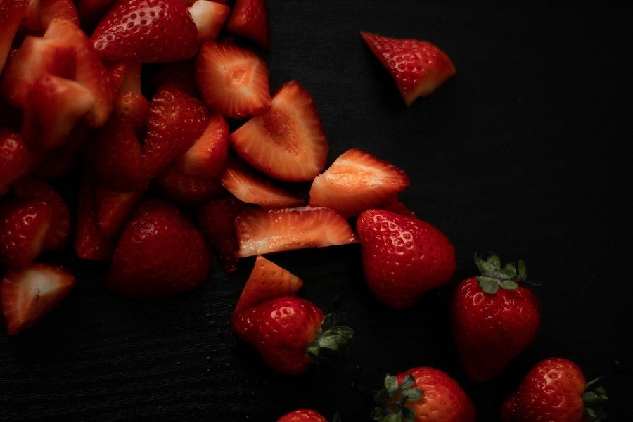 strawberry puree recipe for cake / how to make strawberry filling for cake