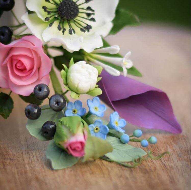 Sugar Flowers: Photo by Kristi Caccippio