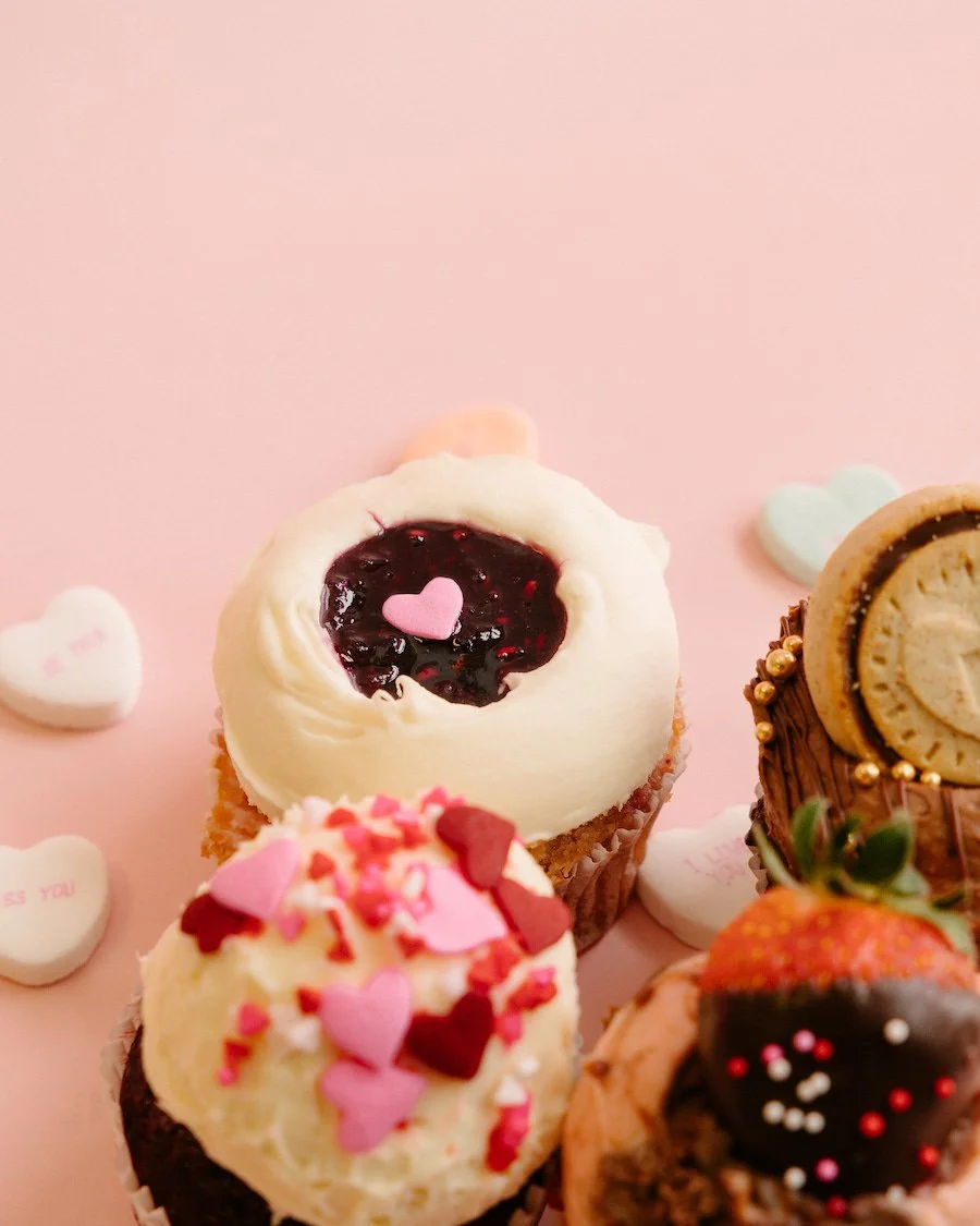 valentine desserts - close-up of the ECBG valentine's day cupcakes