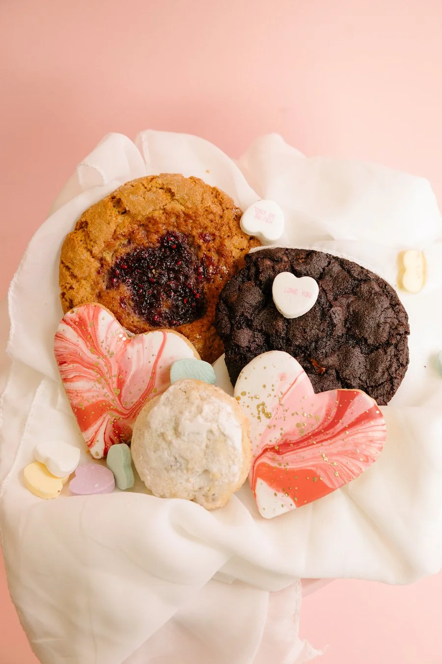 valentine desserts - ECBG valentine's day cookies