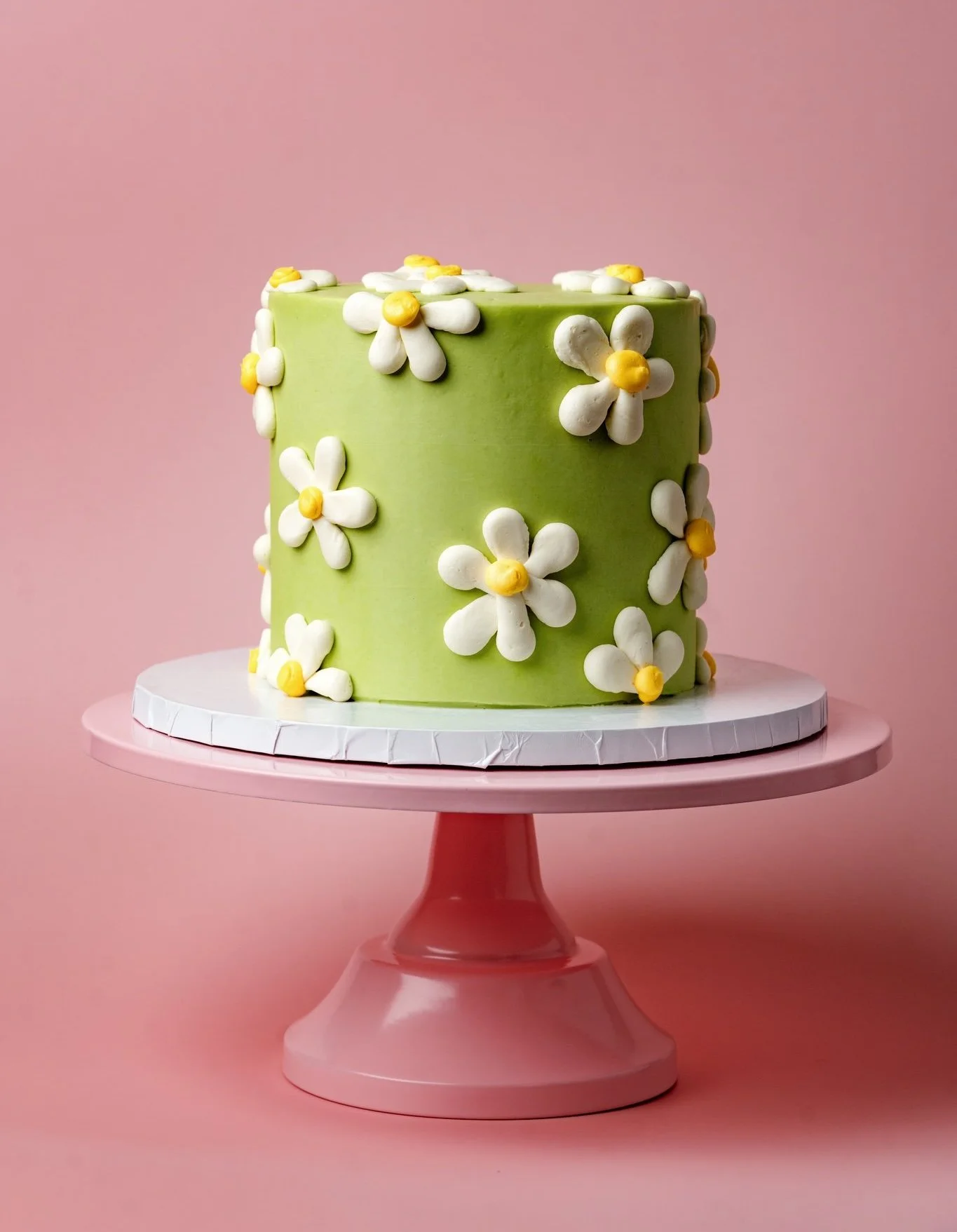 Our Favorite Beautiful Floral Birthday Cake Ideas