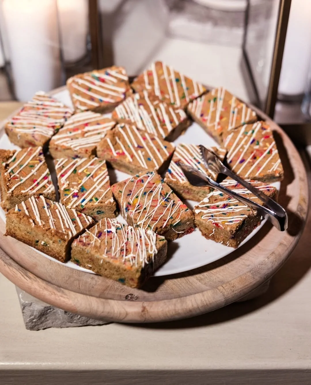 ECBG Cake Studio Chicago Weddings Dessert Table 3.jpg