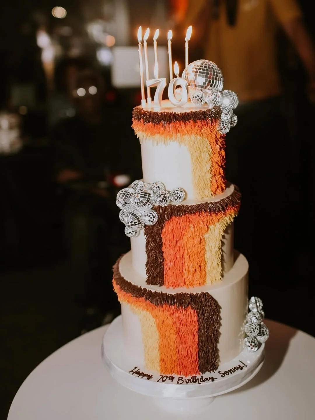 ECBG Cake Studio Custom Chicaog Cakes 5.jpg