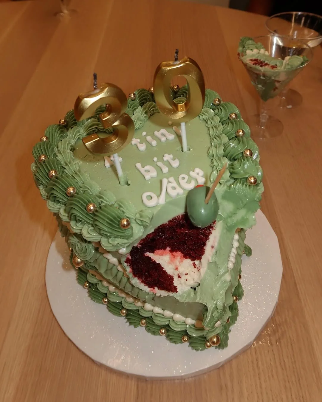 ECBG Cake Studio The Lookbook 33.jpg