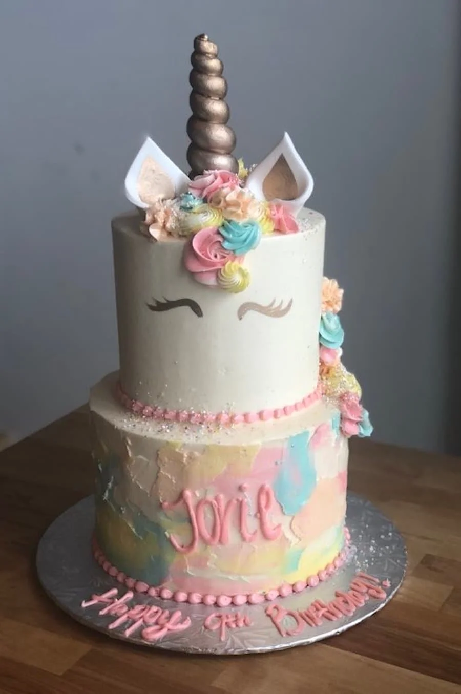 unicorn cake / unicorn cake ideas - 2-tier unicorn cake
