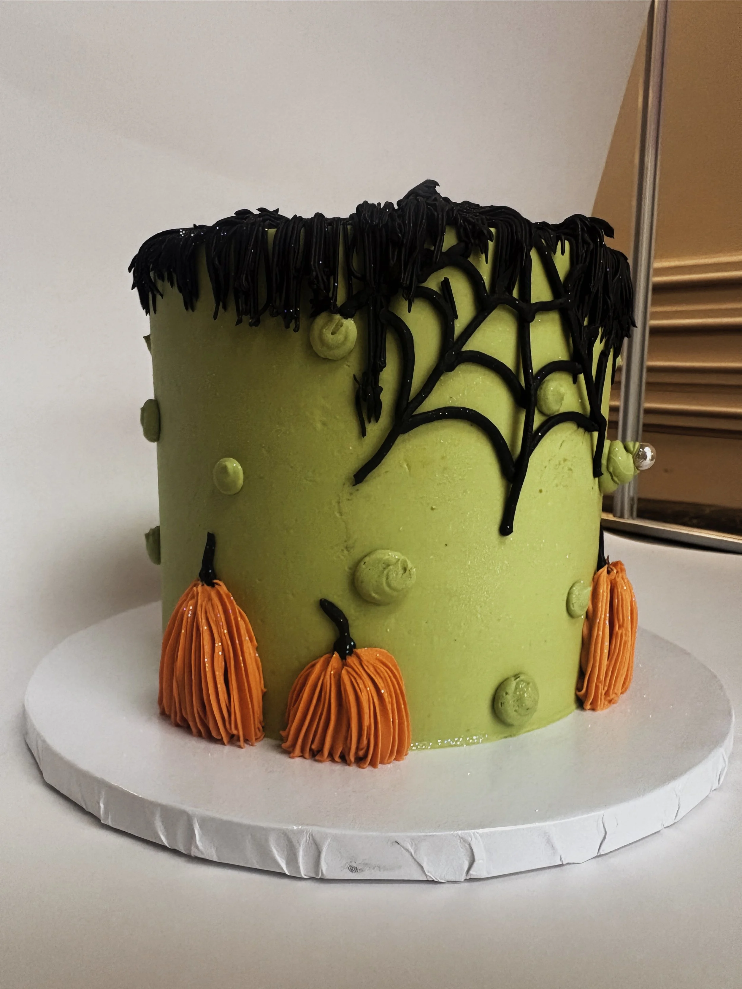 ECBG Cake Studio Chicago Halloween Cake Class 2.JPEG