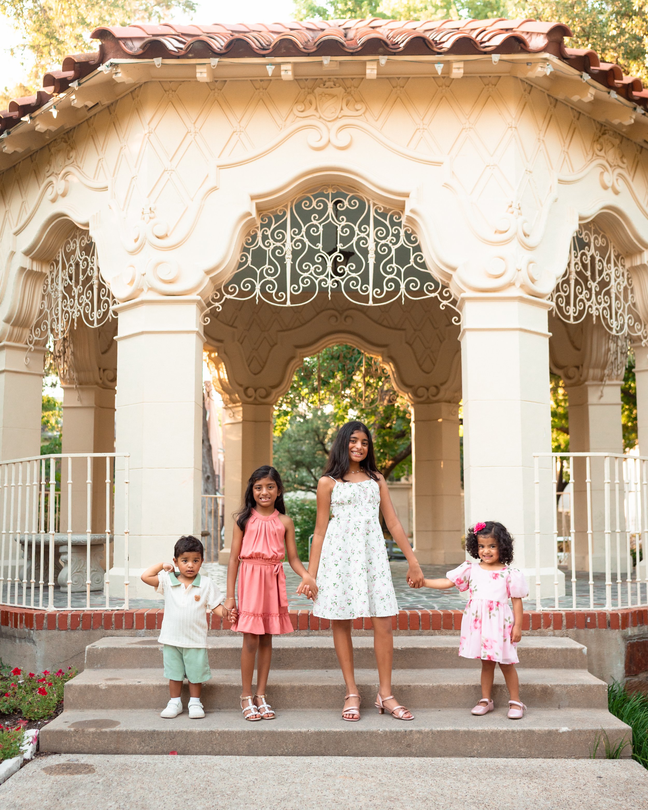 Mathew Family-46.jpg