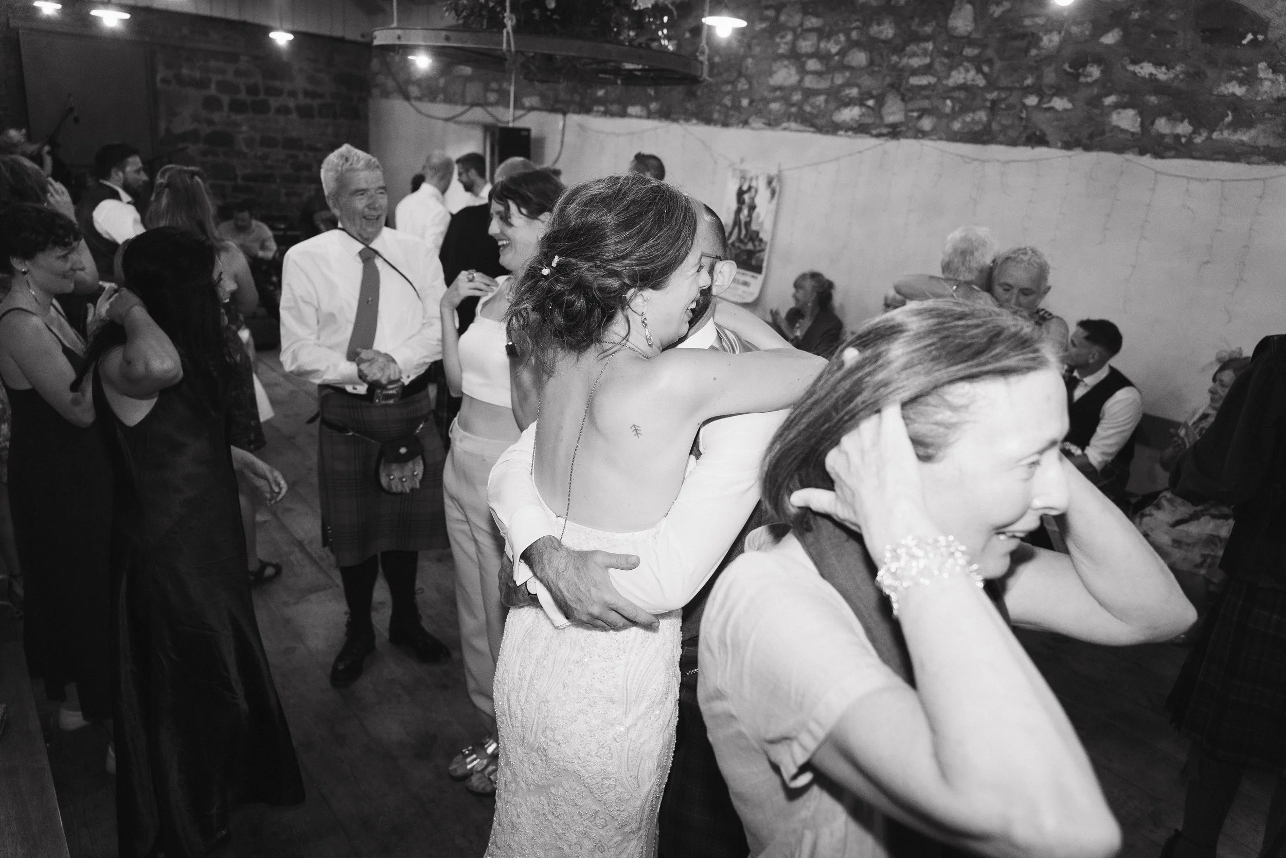 Edinburgh Wedding Photographer AR-93.jpg