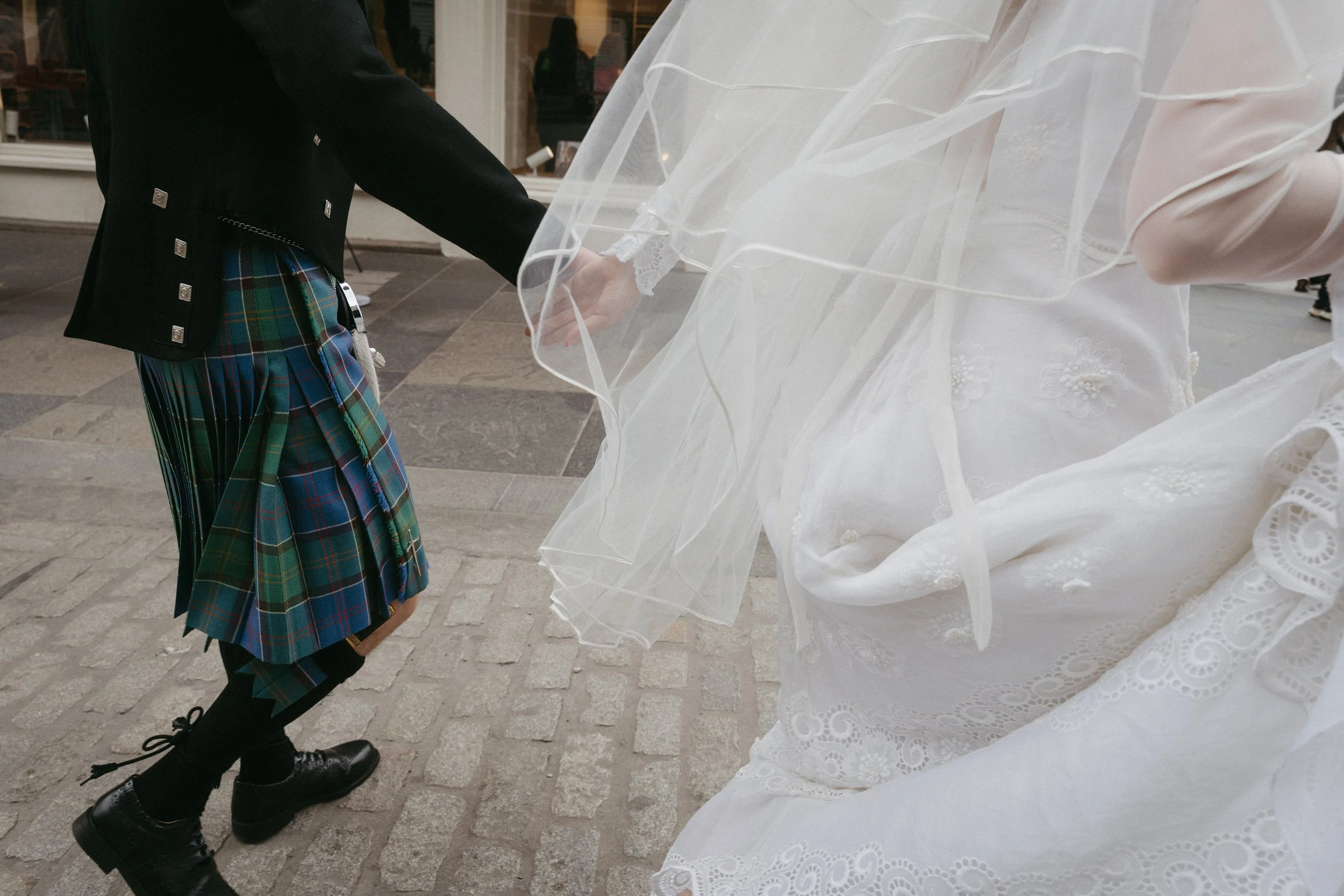 Edinburgh Wedding Photographer JA-26.jpg