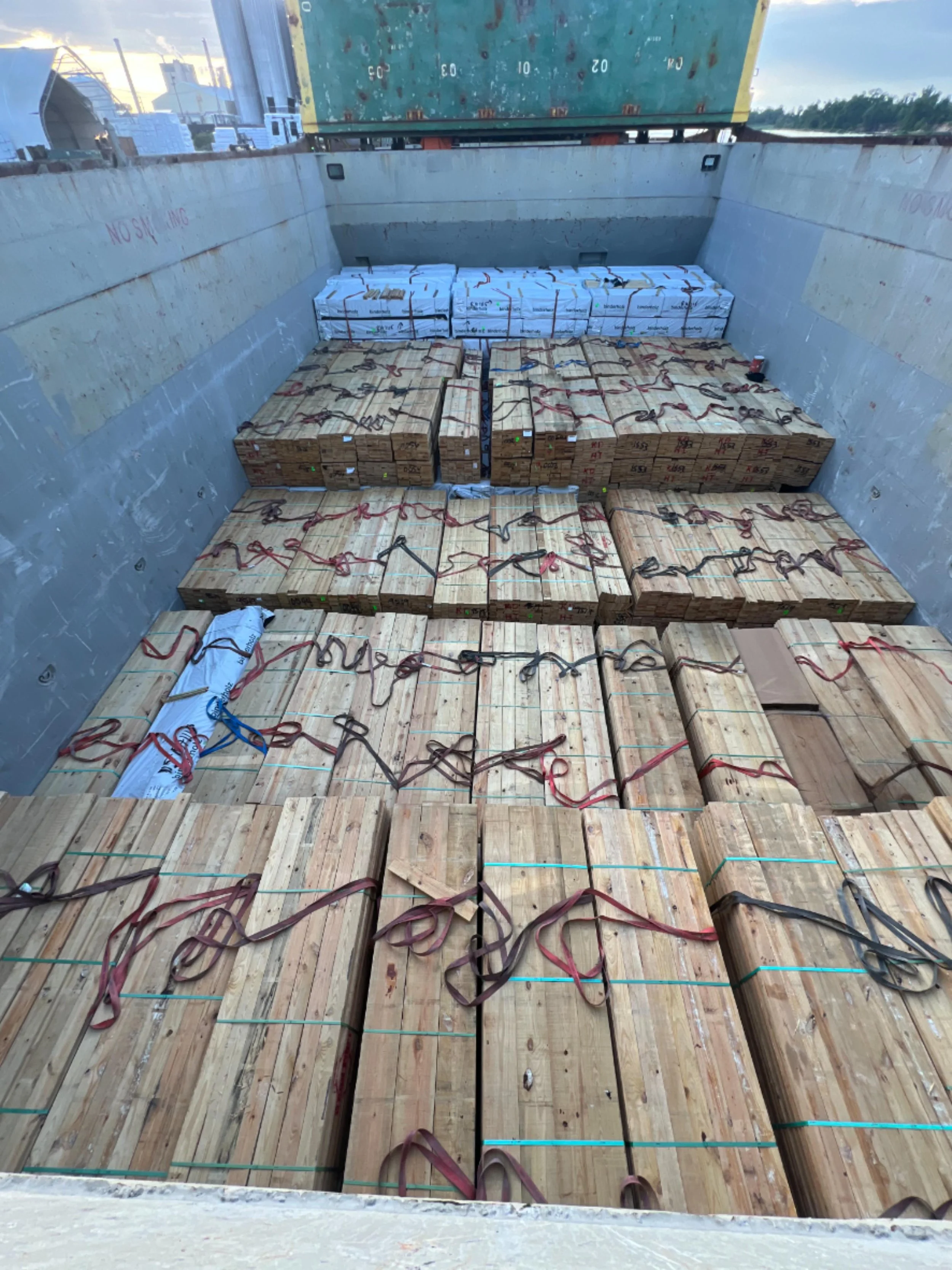 Stevedoring of Breakbulk Cargo