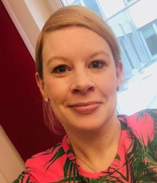 Juristen Emilia är månadens volontär