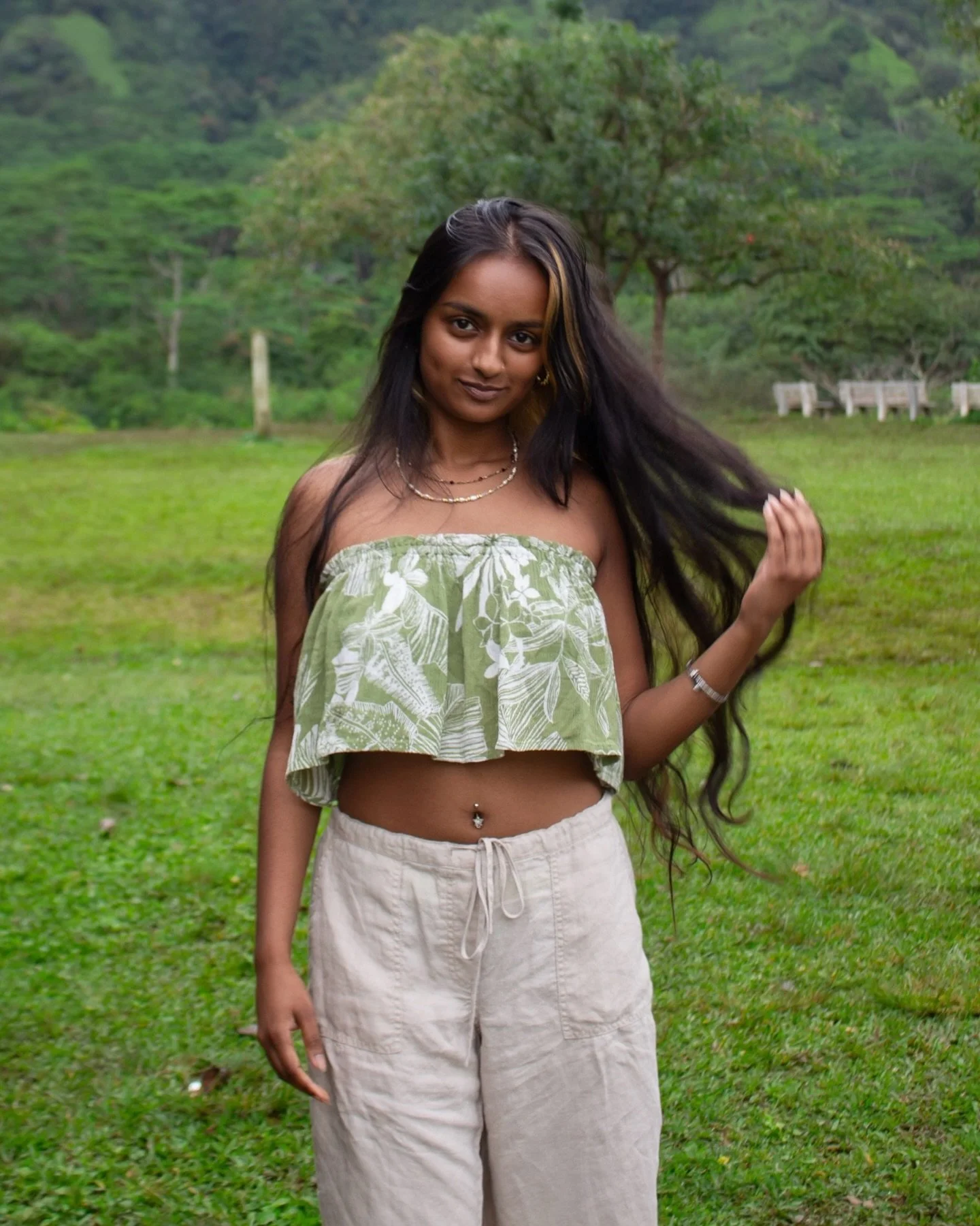 around the island with @jaedasupastar._ @stephanie_.minor