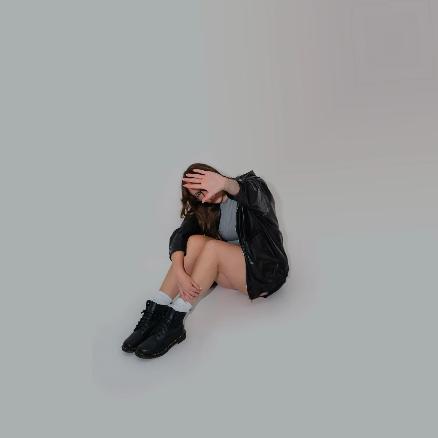 ITS OUT!!! Thanks @peytonbessmusic for letting me be a part of this one! Super awesome crew! Go Stream!!!