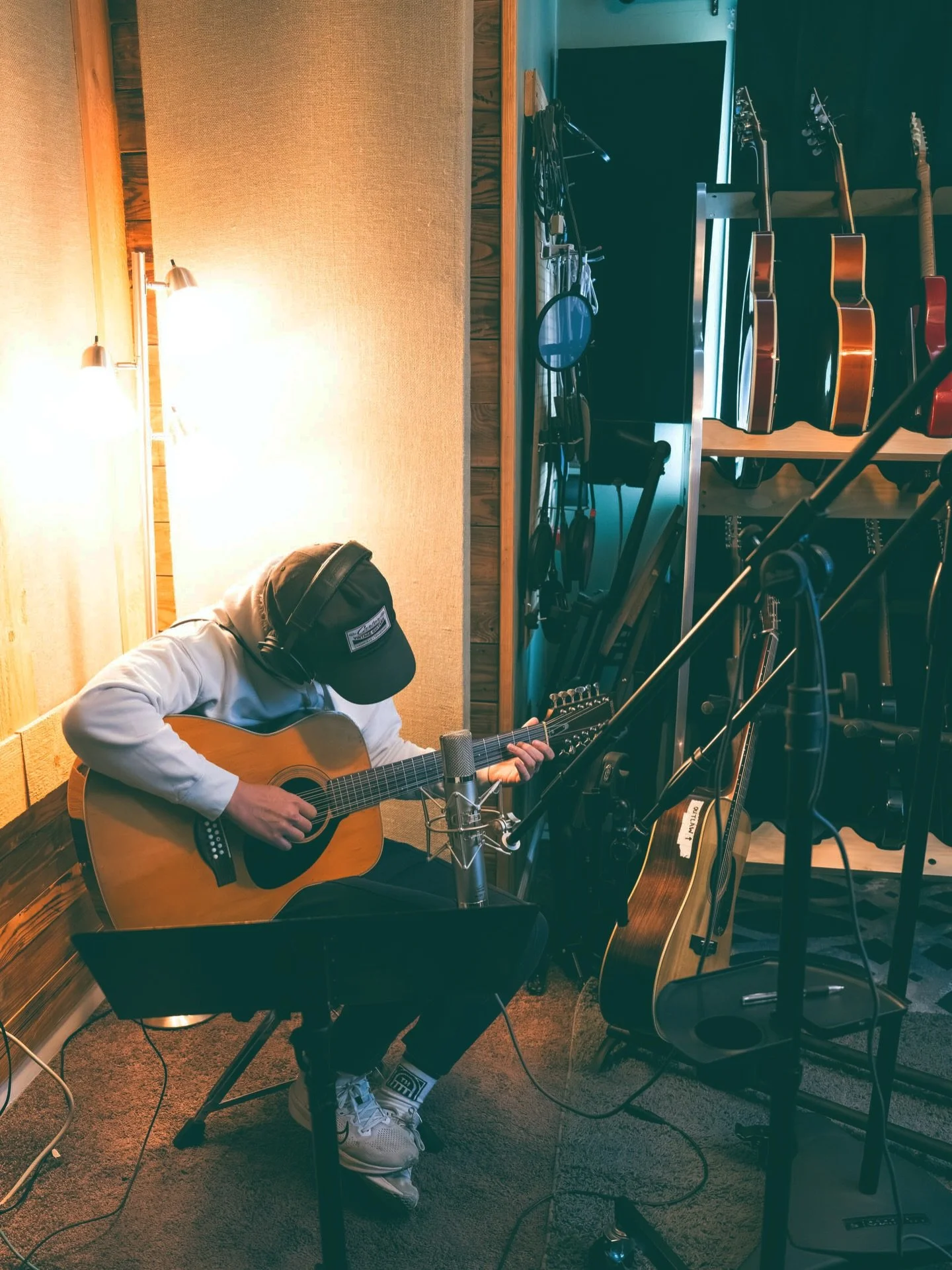 Some more moments captured by @kaitlingladney_ from Sunday! Excited for these tunes!