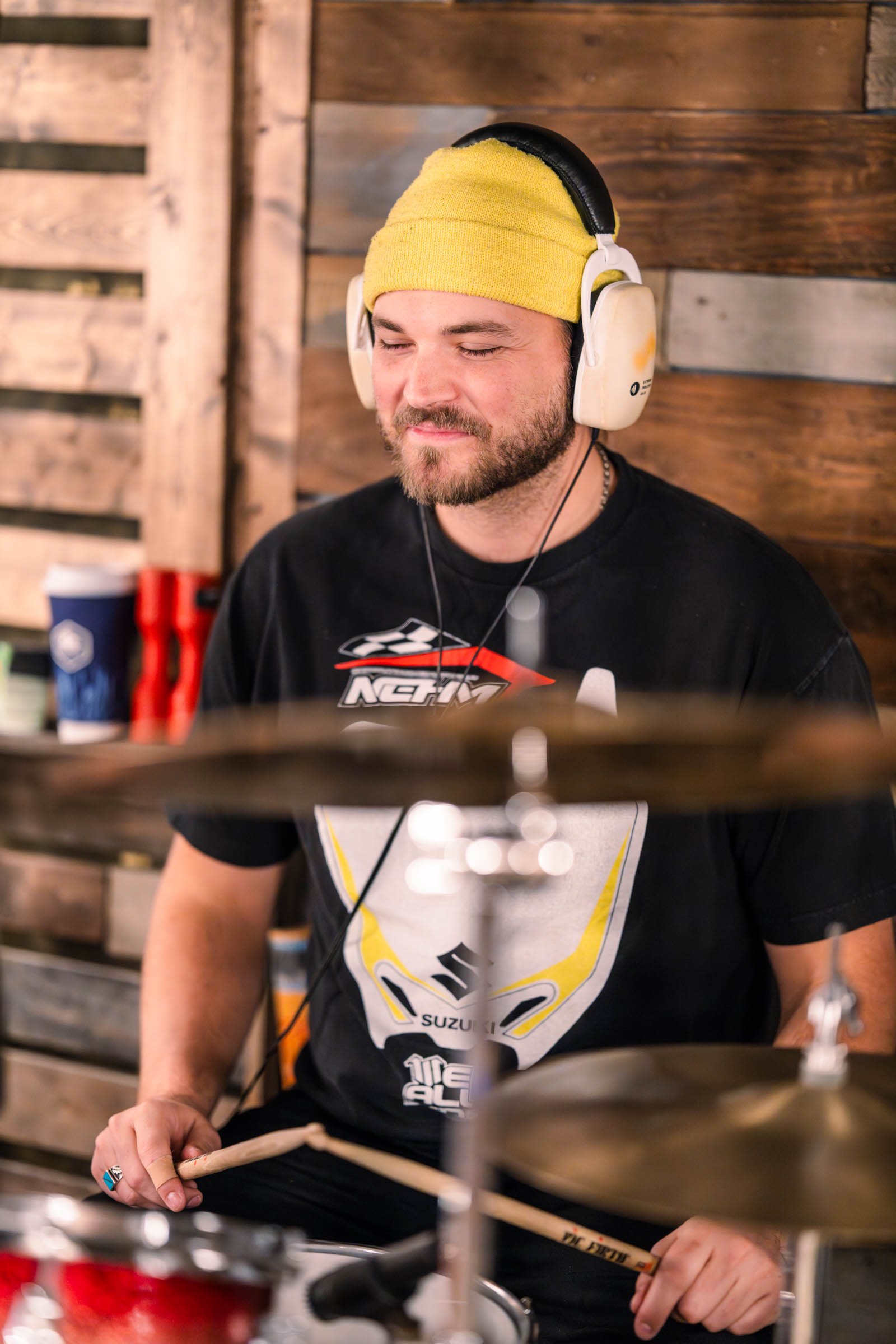 2025.12.07 Grant Edwards Studio Session-34.jpg