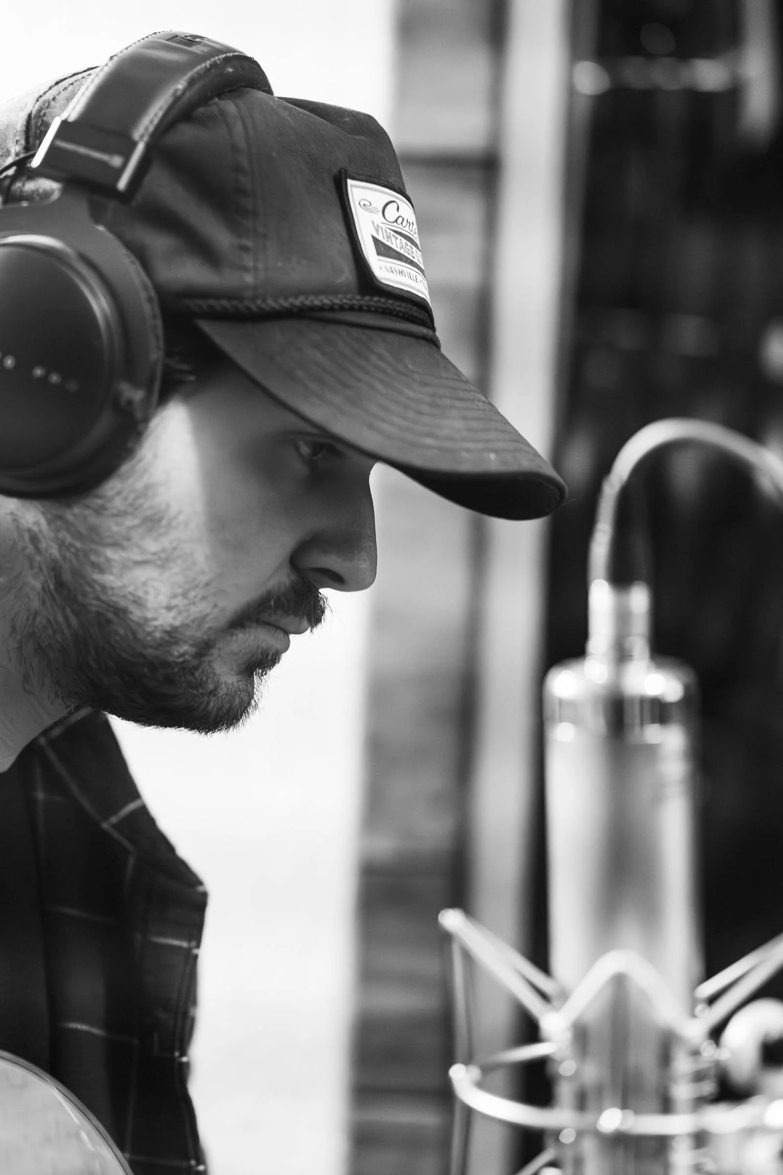 2025.12.07 Grant Edwards Studio Session-24.jpg