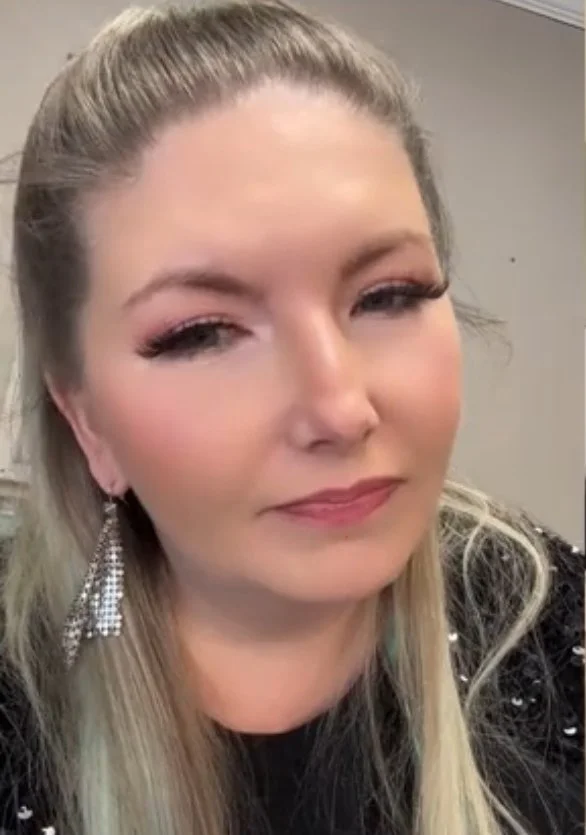 April Donovan Senior Advocate
