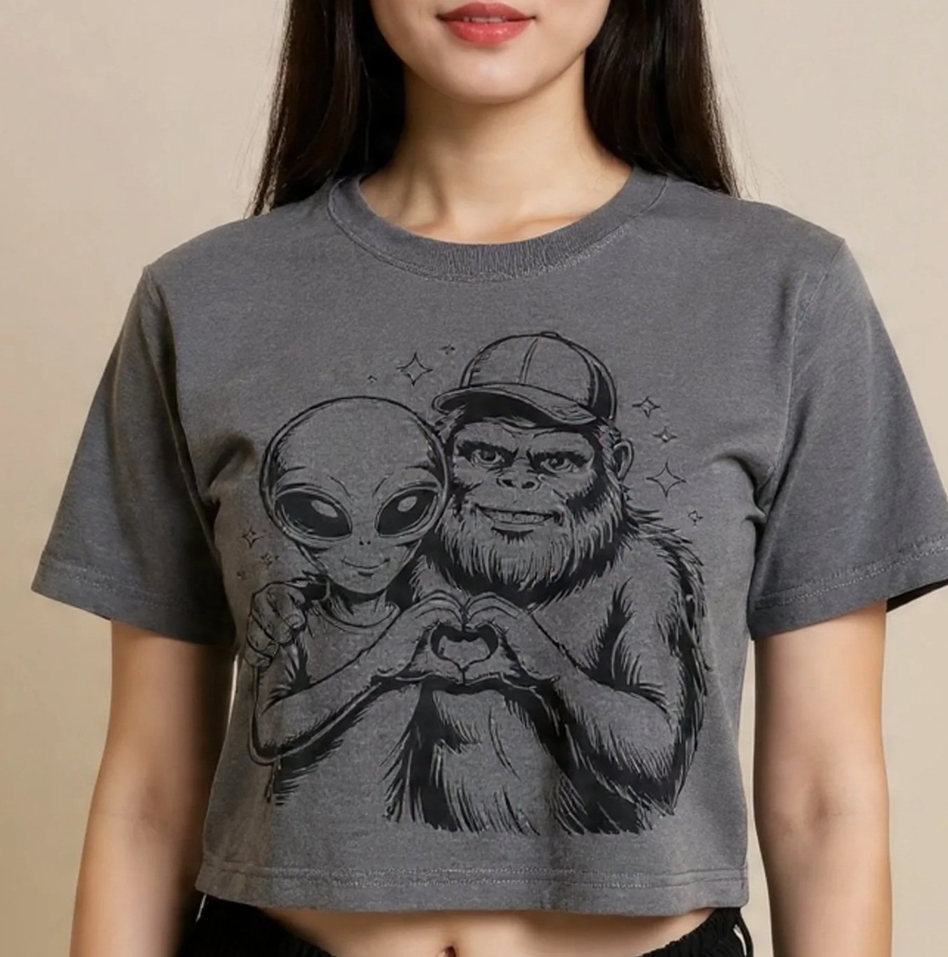 Alien & Bigfoot comfort Tee