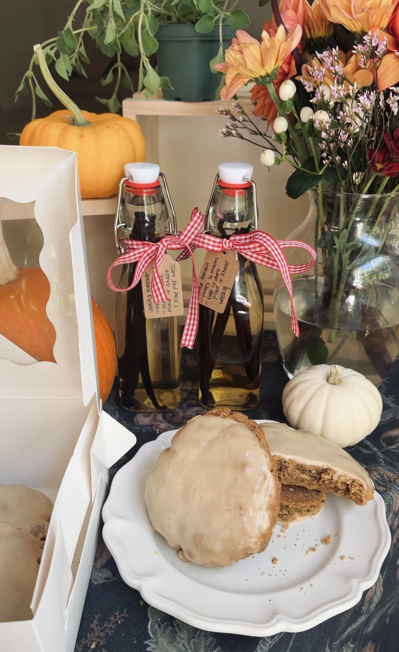 Brown Butter Iced Oatmeal Chai Cookies