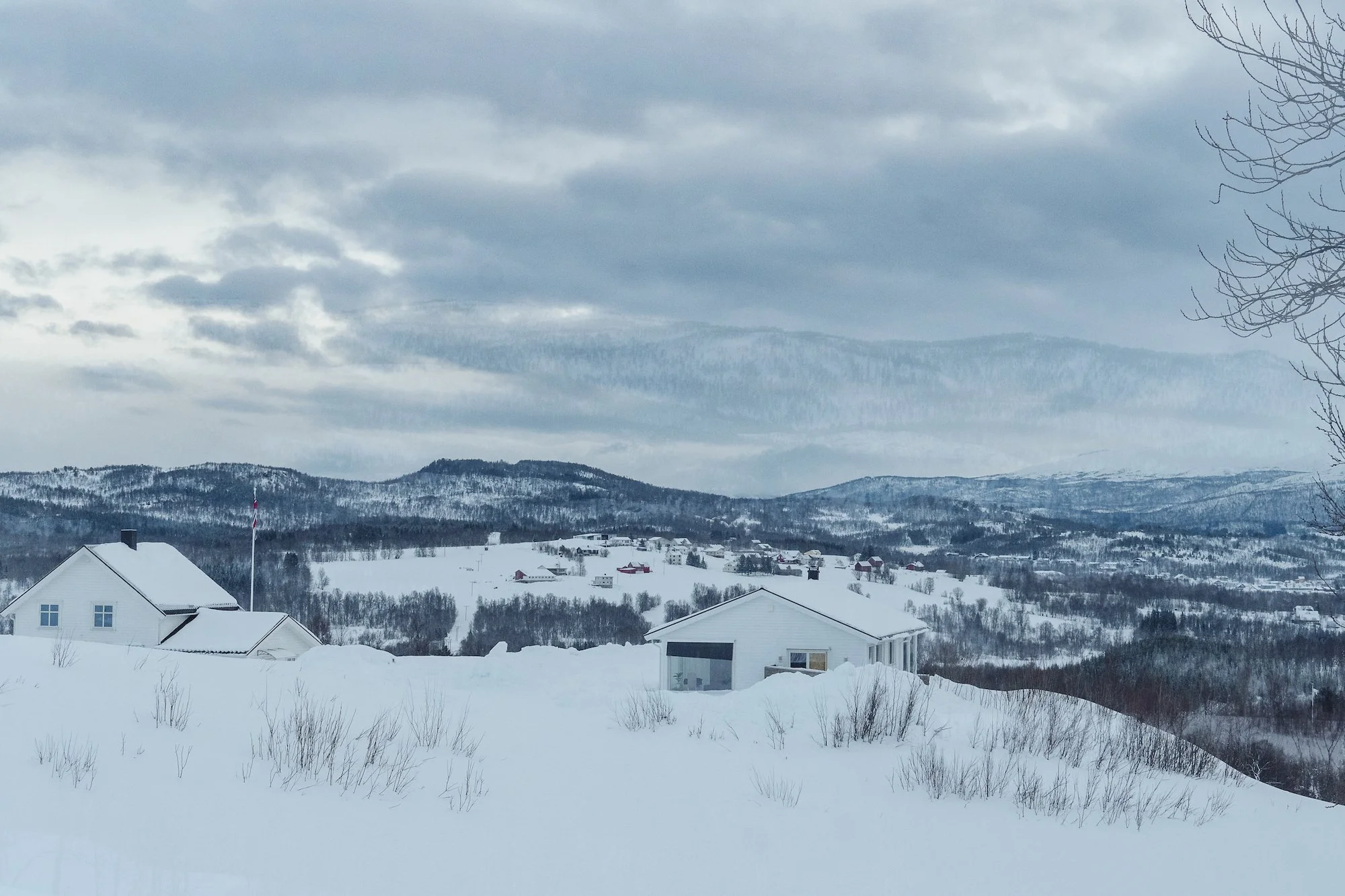 Finnsnes-29 copy.jpg