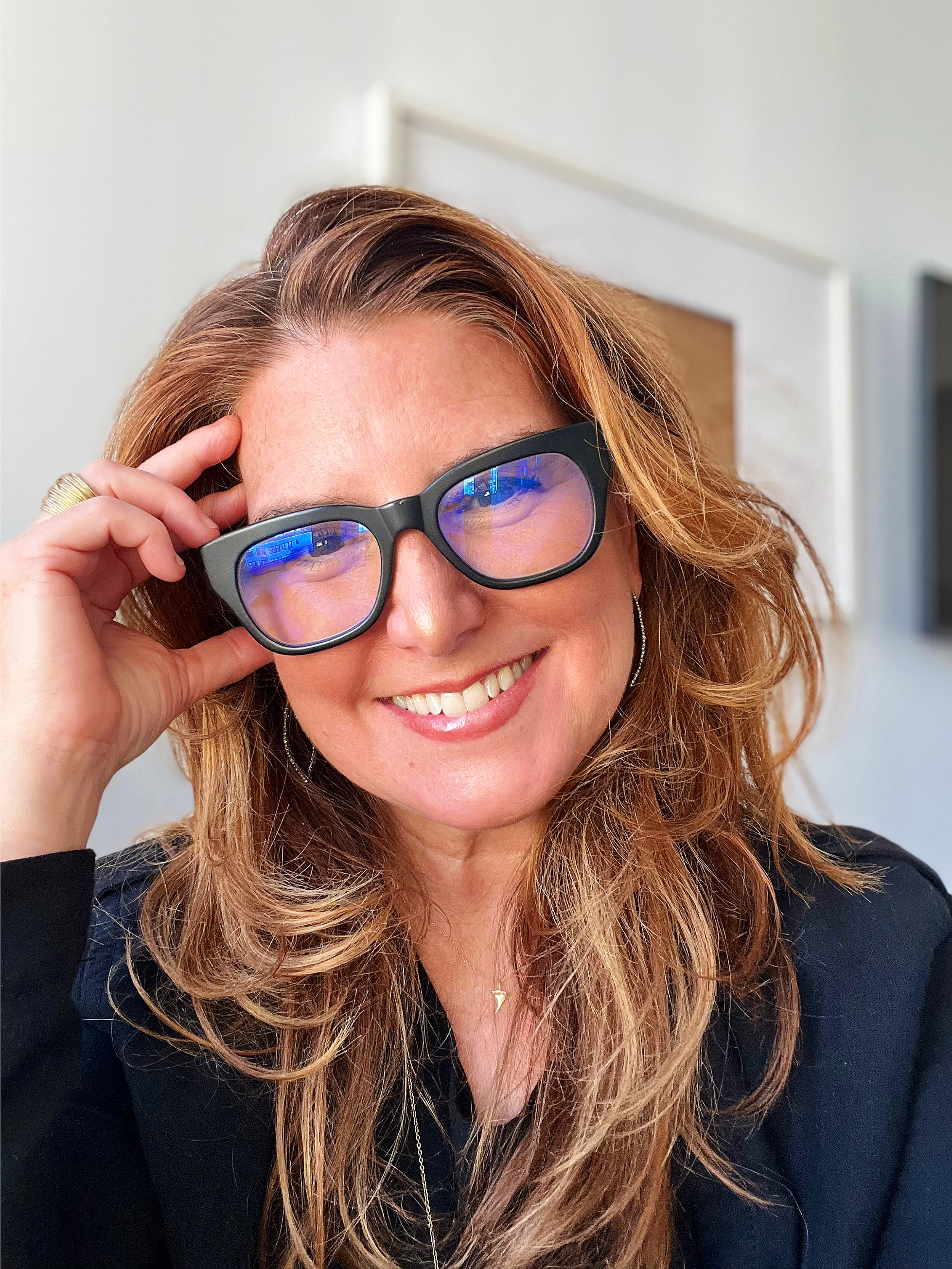 Elizabeth DeMaso's background in advertising, marketing, strategy and business ventures.
