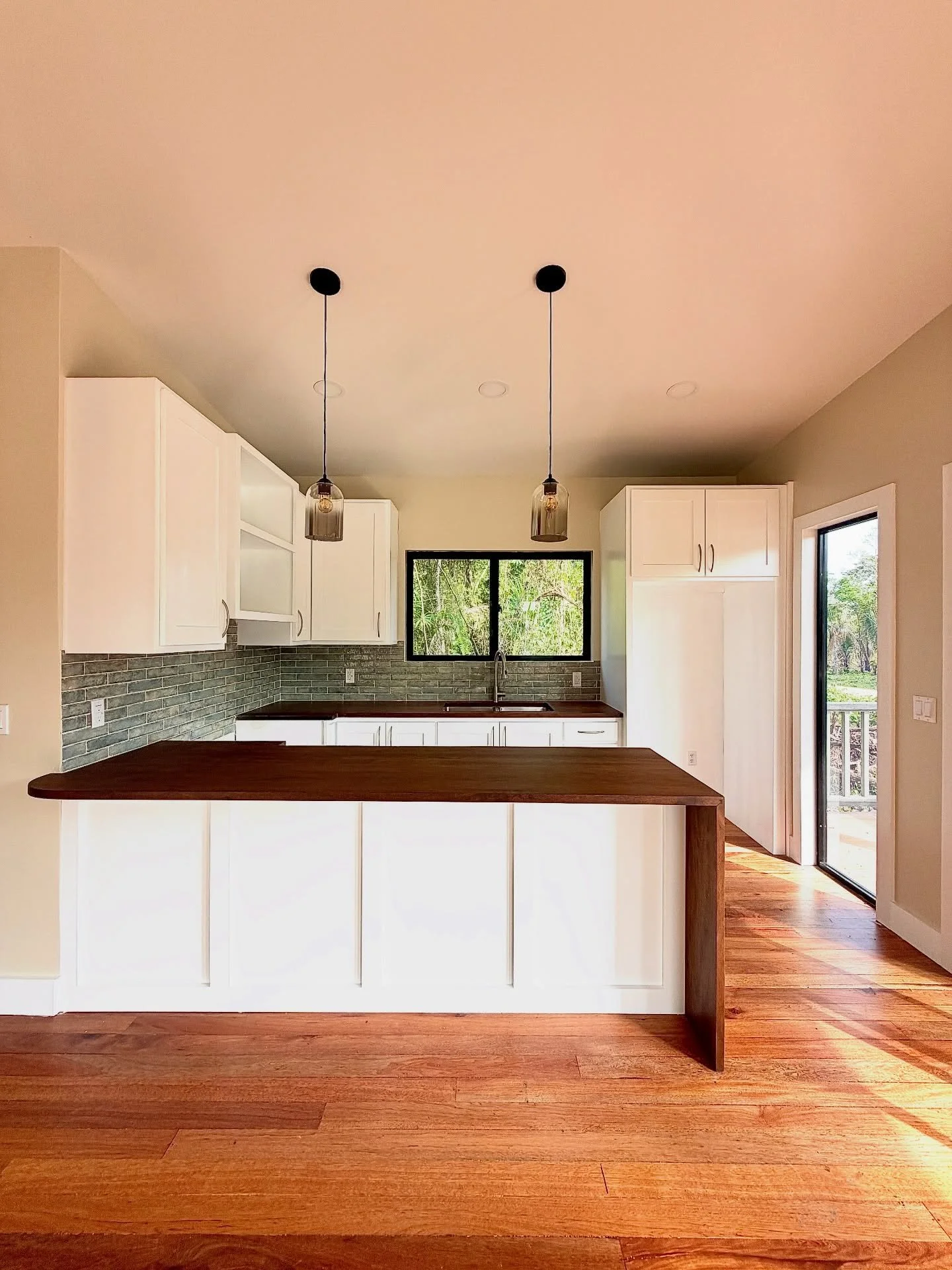 The Heart of The Home 💚

Bright, modern, functional and ready for family meals, morning coffee, and everything in between.

This could be yours at Iguana Vista Estates.