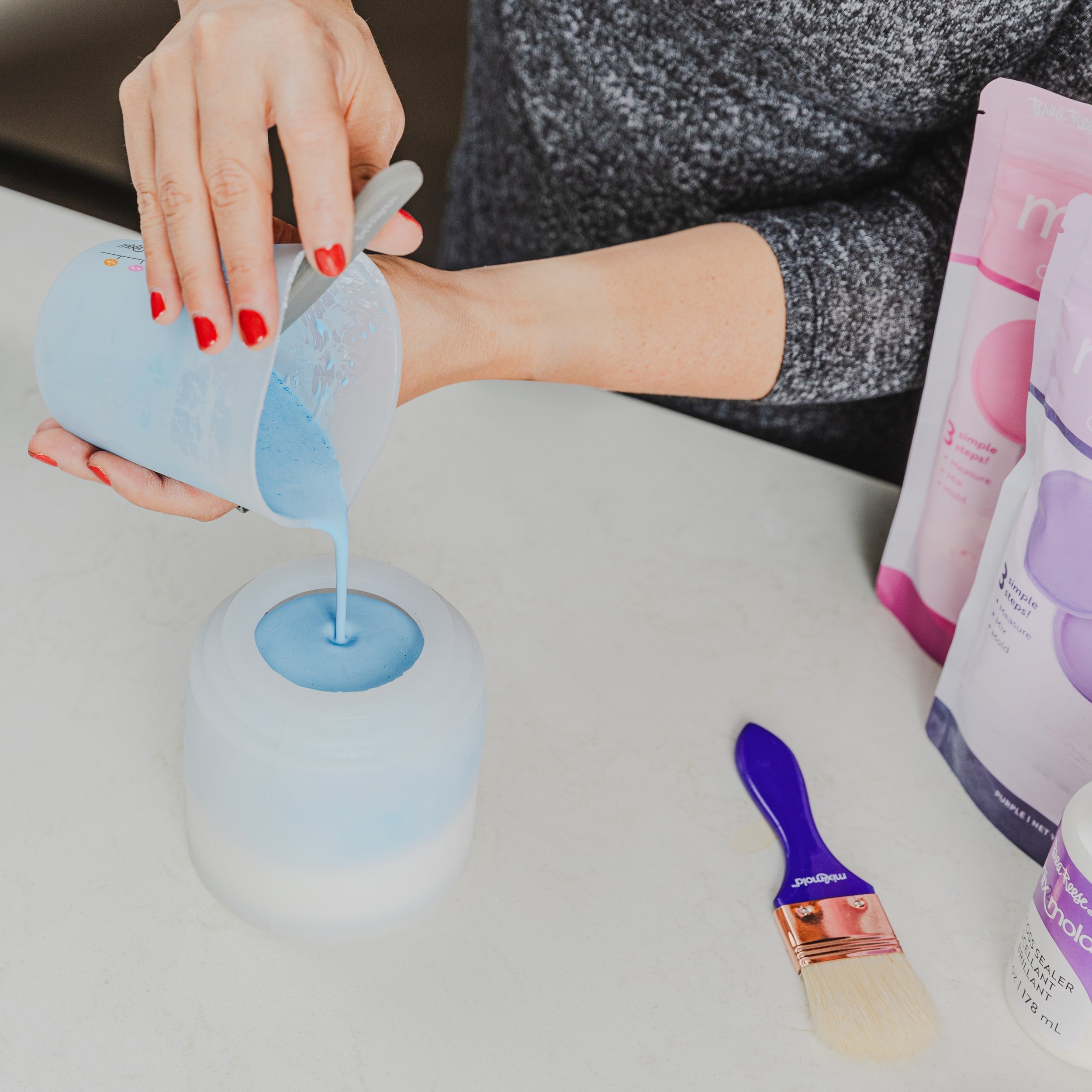 Blue Mix2Mold_4_112723.jpg