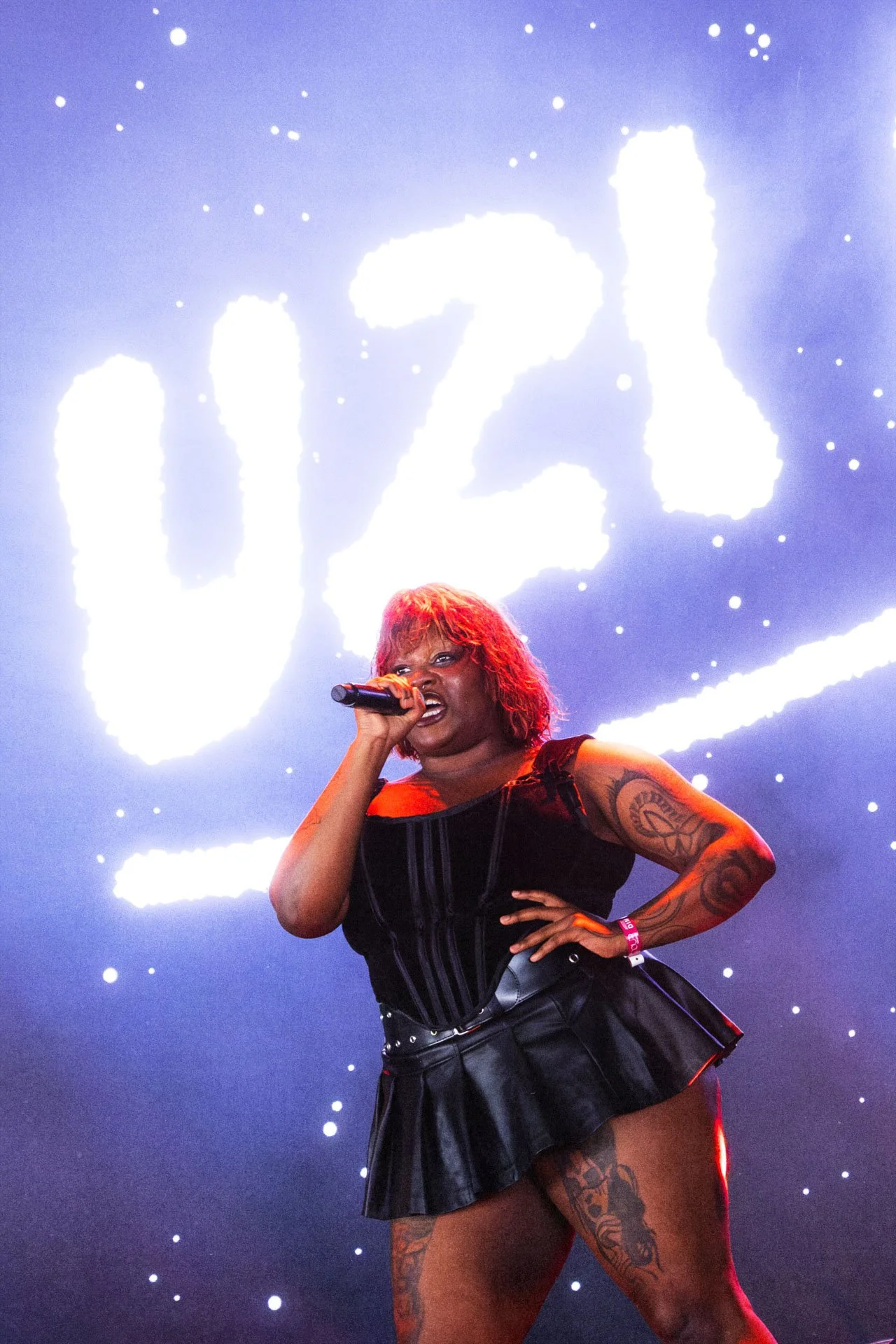 Uzi Freyja à Dour Festival