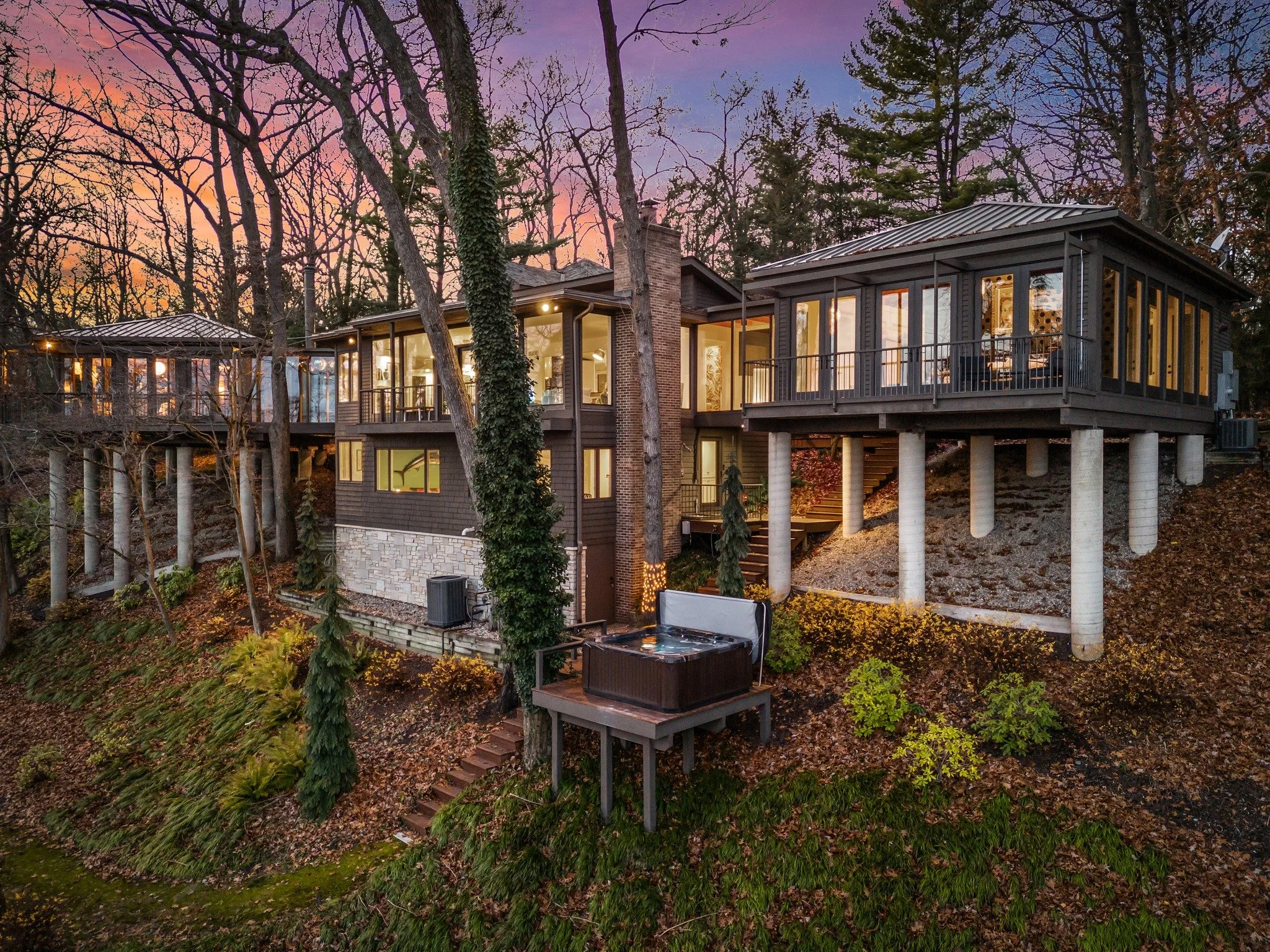 ✨🎉Countdown to 2026🎉✨ 5 of our favorite twilights for the last 5 days of the 2025!