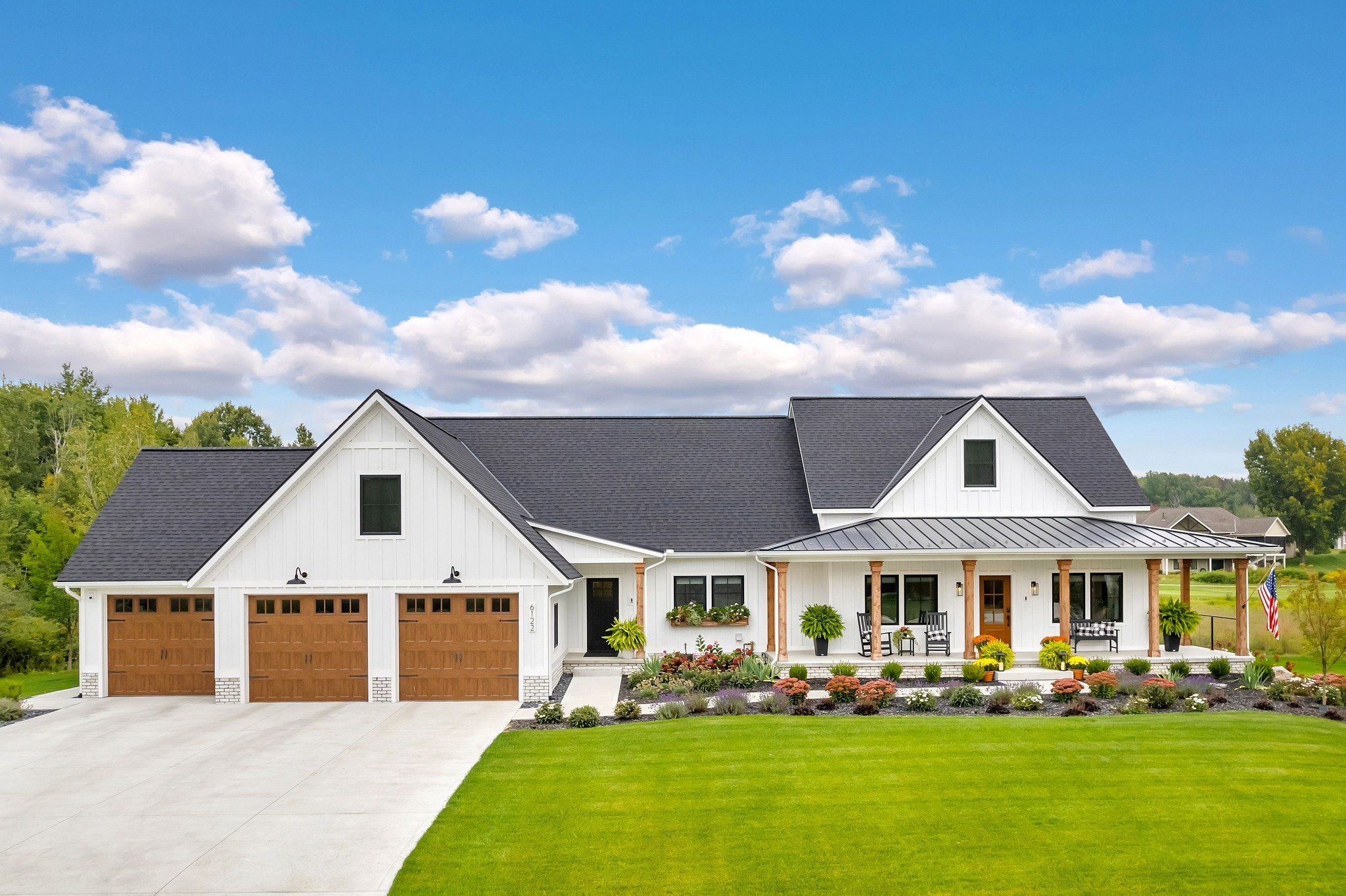 ✨🎉Countdown to 2026🎉✨ 3 of our favorite exteriors for the last 3 days of the 2025!